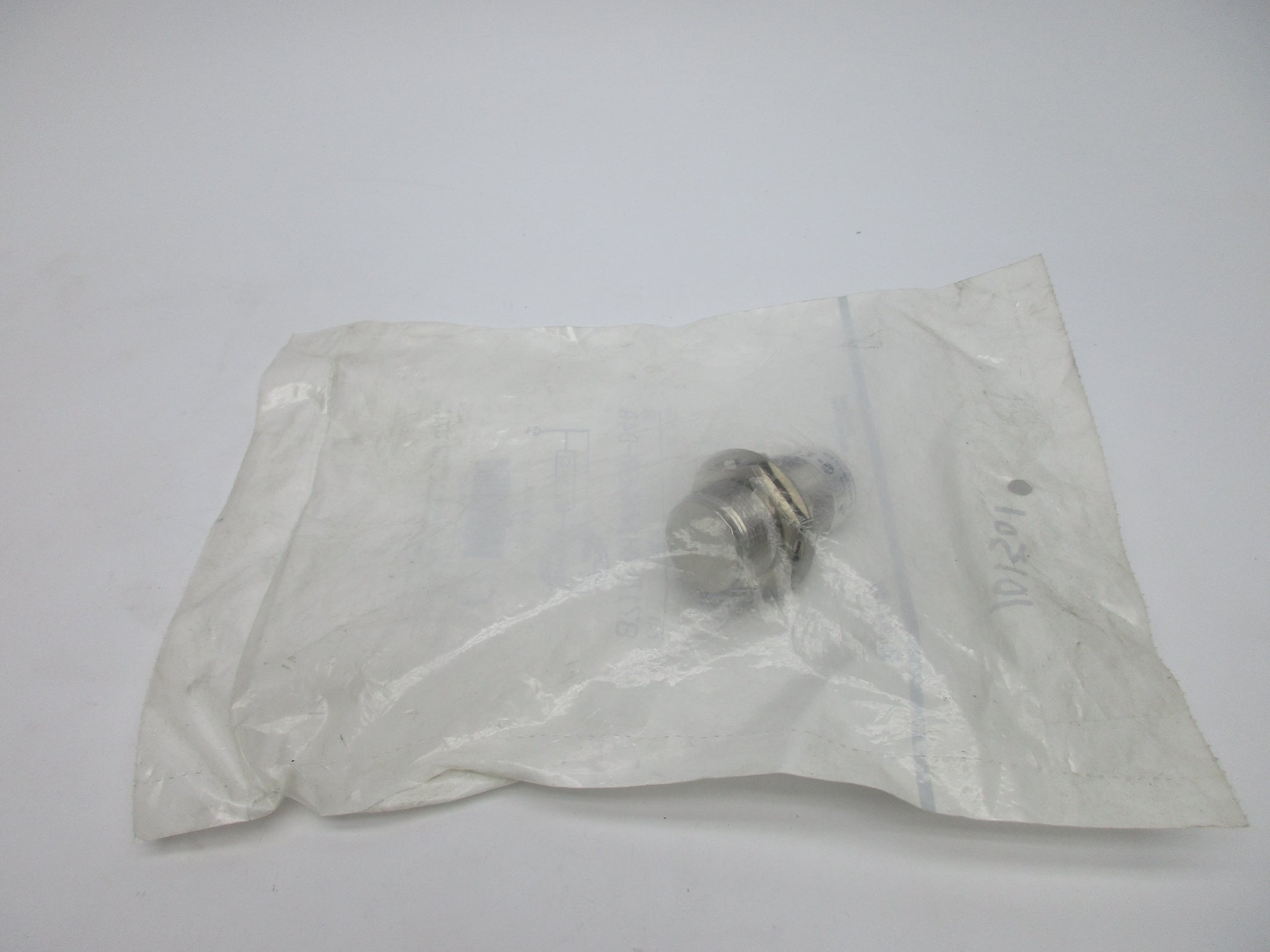 ALLEN BRADLEY 871TM-DH10NN30-D4 SER. A NSMP
