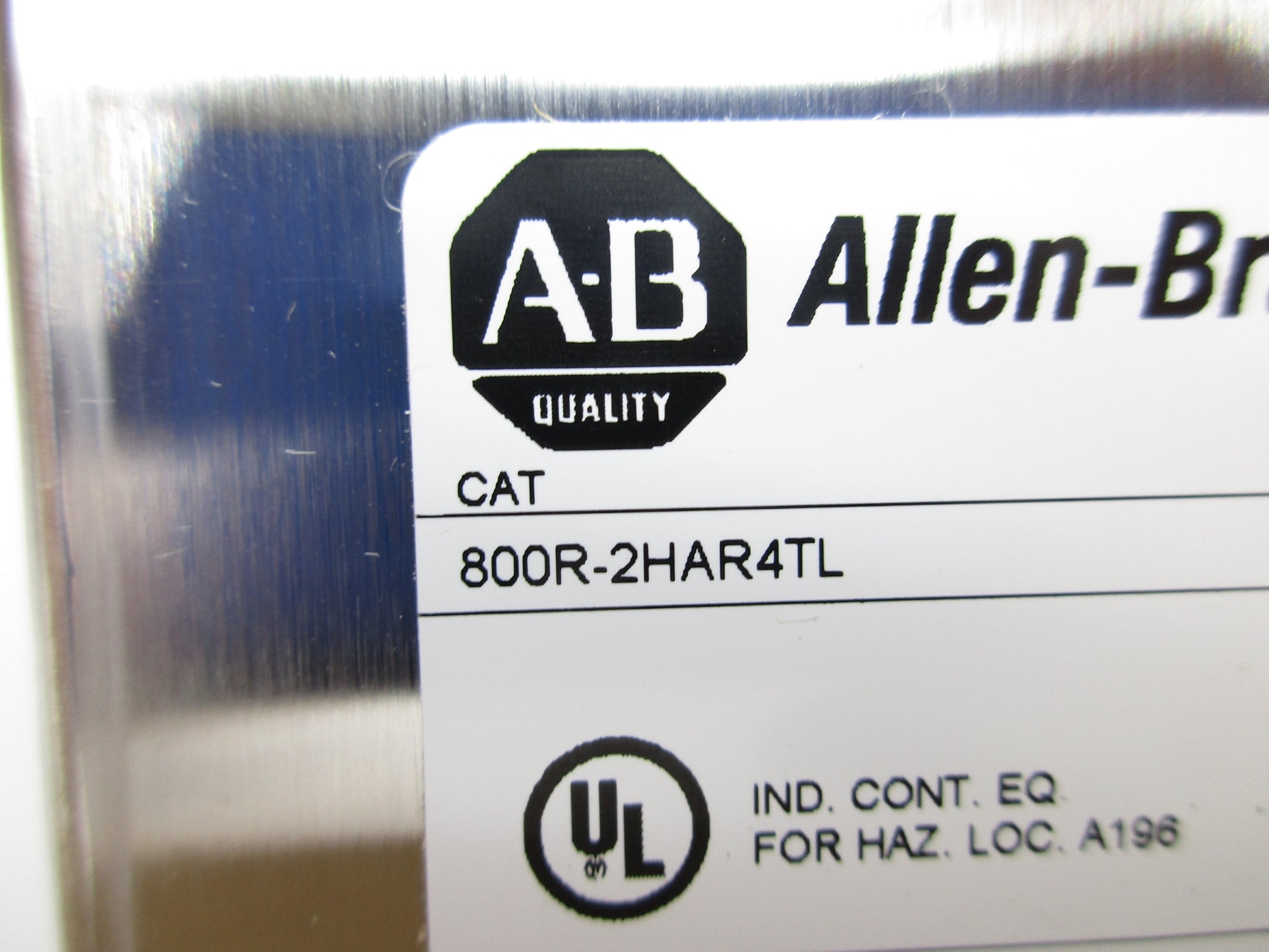 INDUSTRIAL SPARE PART 800R-2HAR4TL SER. A (BR/WH) NSMP