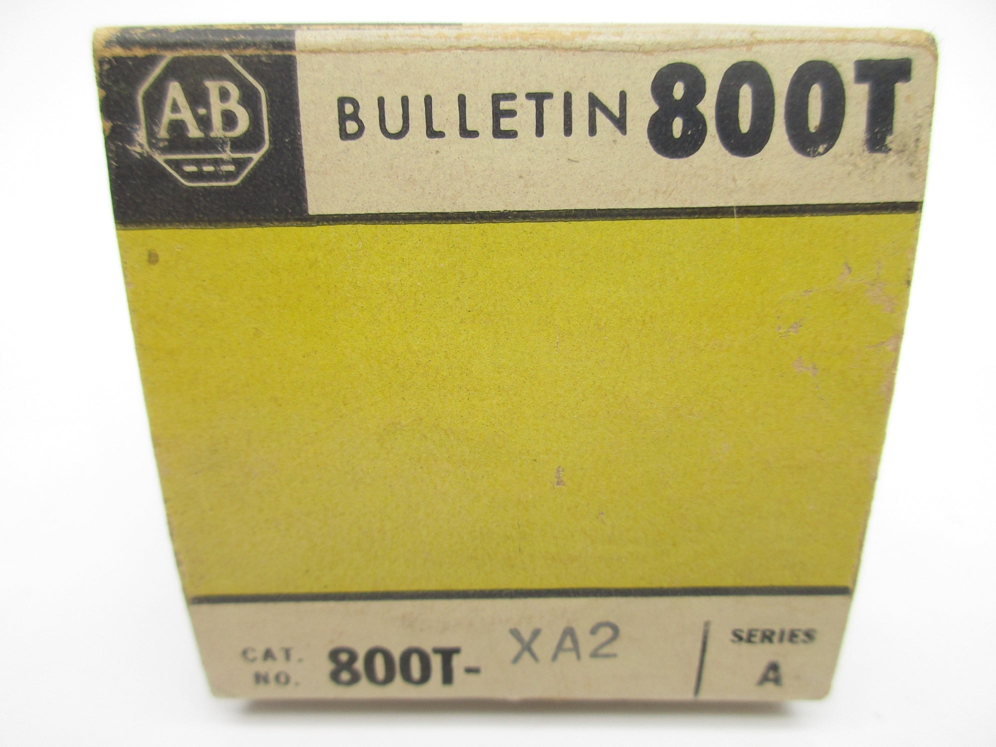 ALLEN BRADLEY 800T-XA2 SER. A (BK/YL) NSMP