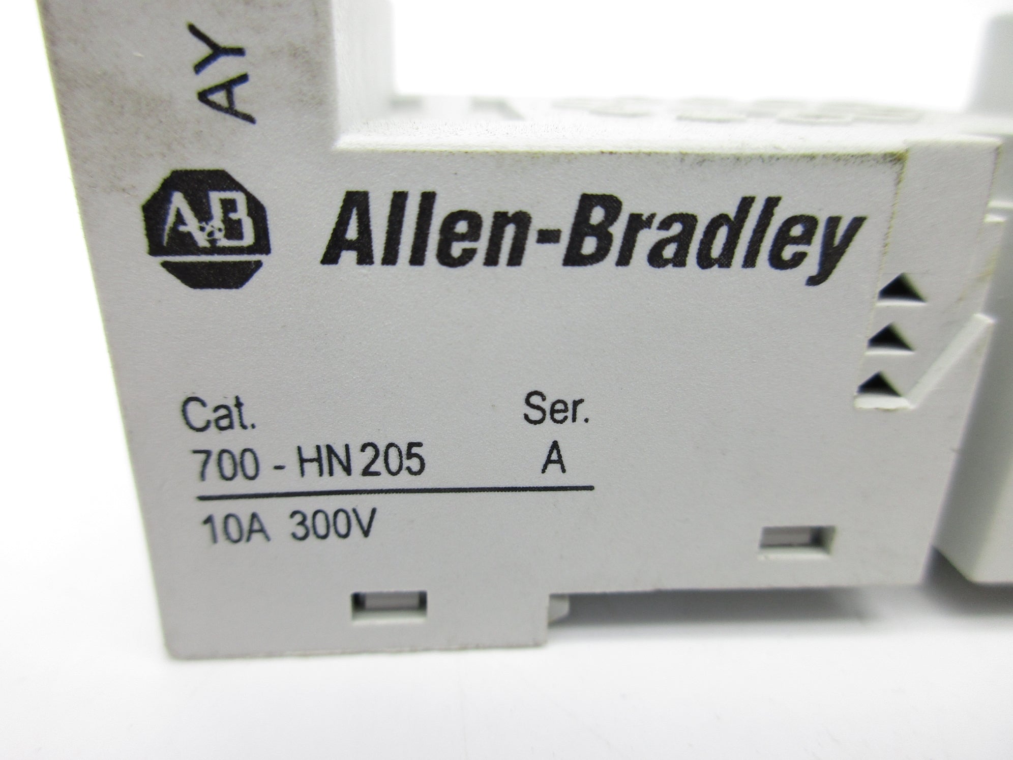 ALLEN BRADLEY 700-HN205 SER. A NSNP
