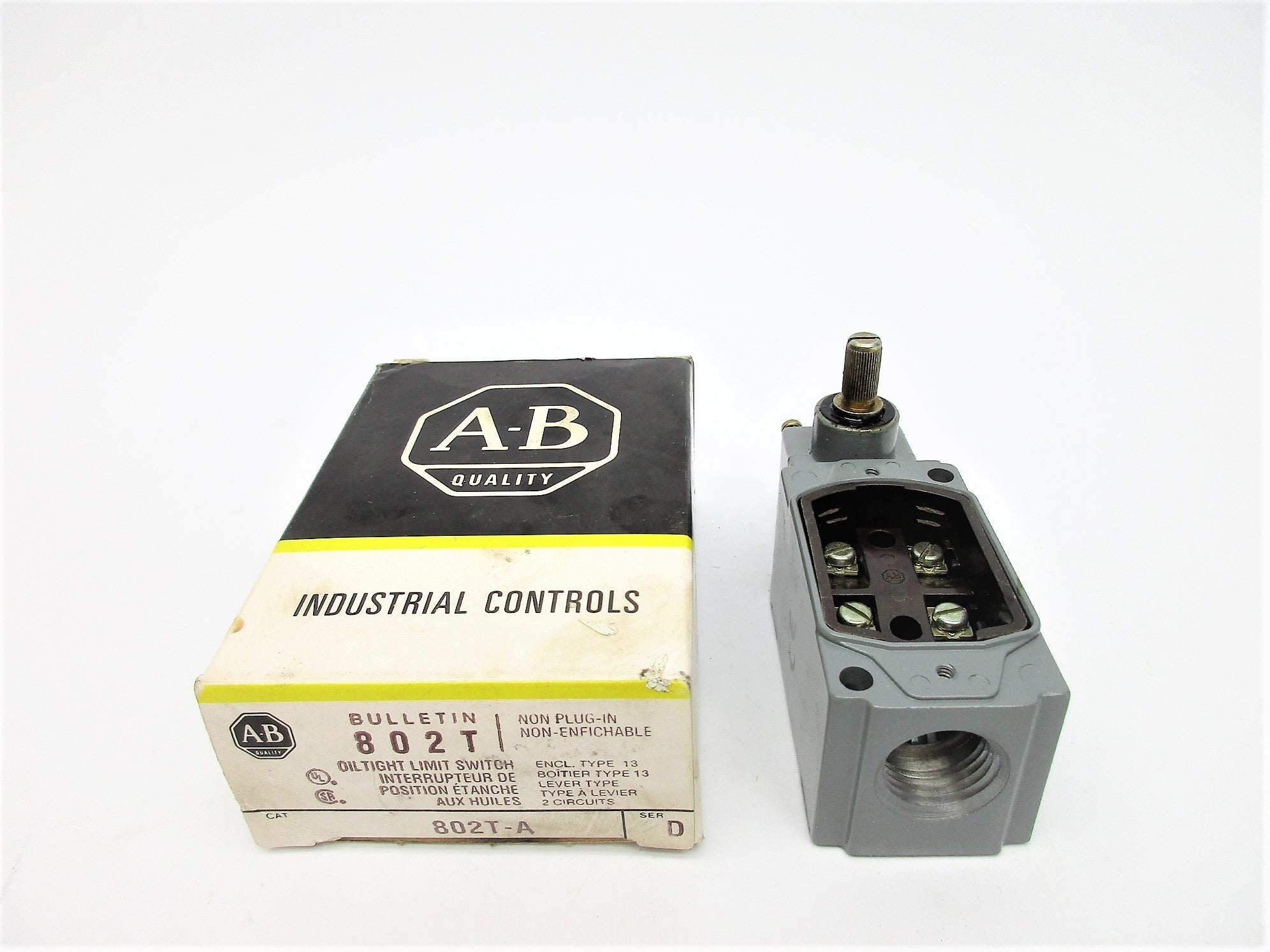 ALLEN BRADLEY 802T-A SER. D (BK/YL) NSMP