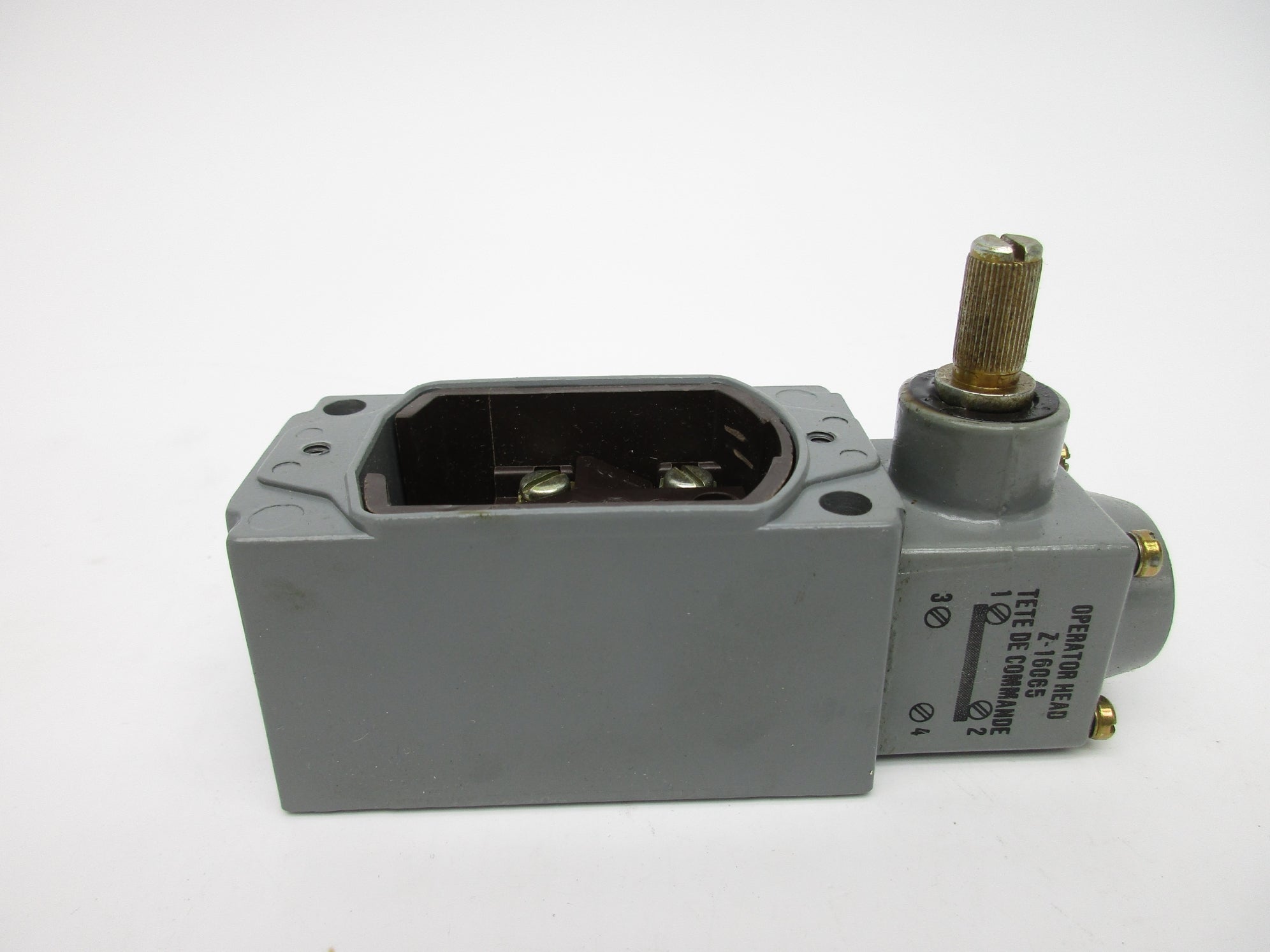 ALLEN BRADLEY 802T-A SER. D (BK/YL) NSMP