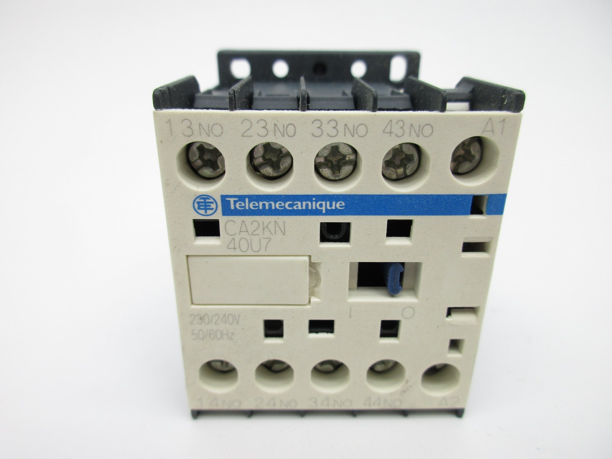 TELEMECANIQUE CA2KN40U7 10A 230/240V NSNP