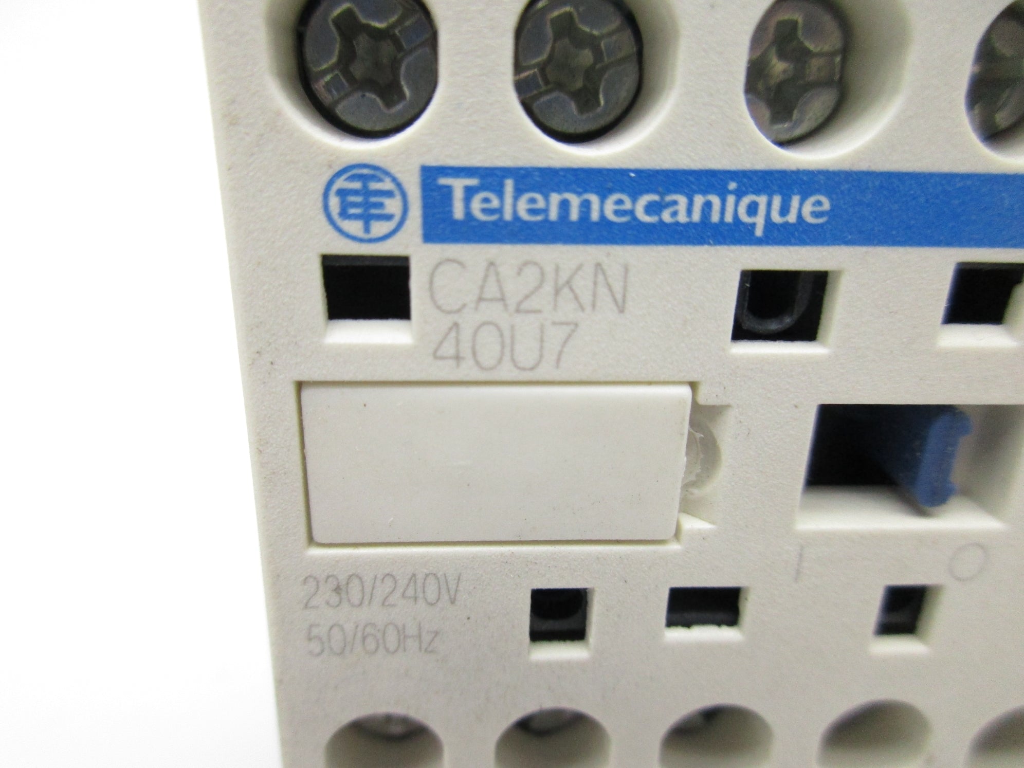 TELEMECANIQUE CA2KN40U7 10A 230/240V NSNP