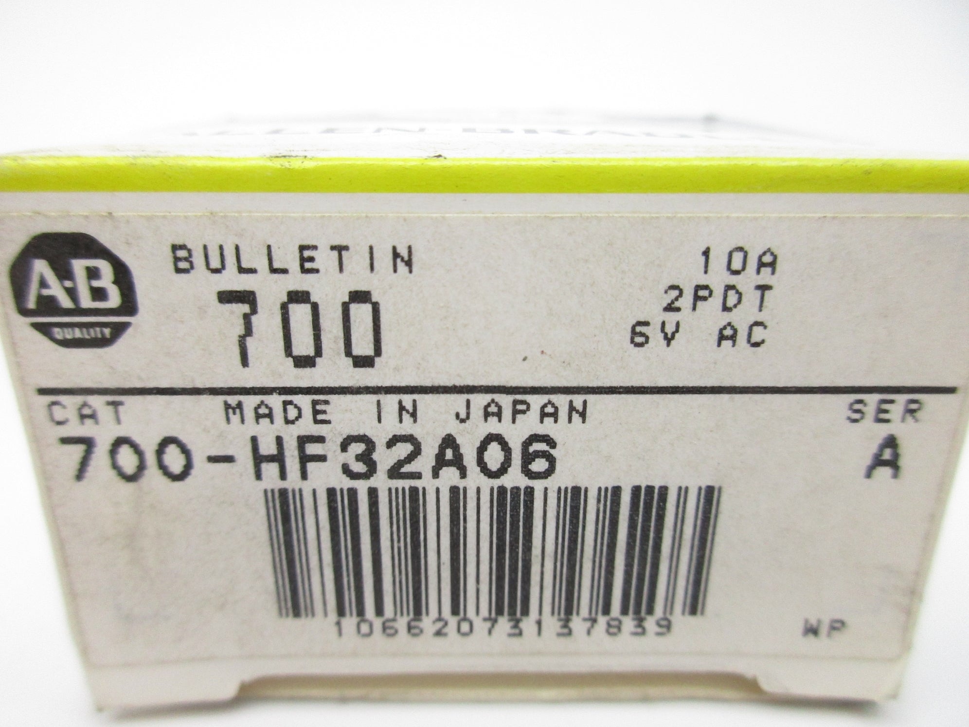 ALLEN BRADLEY 700-HF32A06 SER. A 10A 120VAC (BK/YL) NSMP
