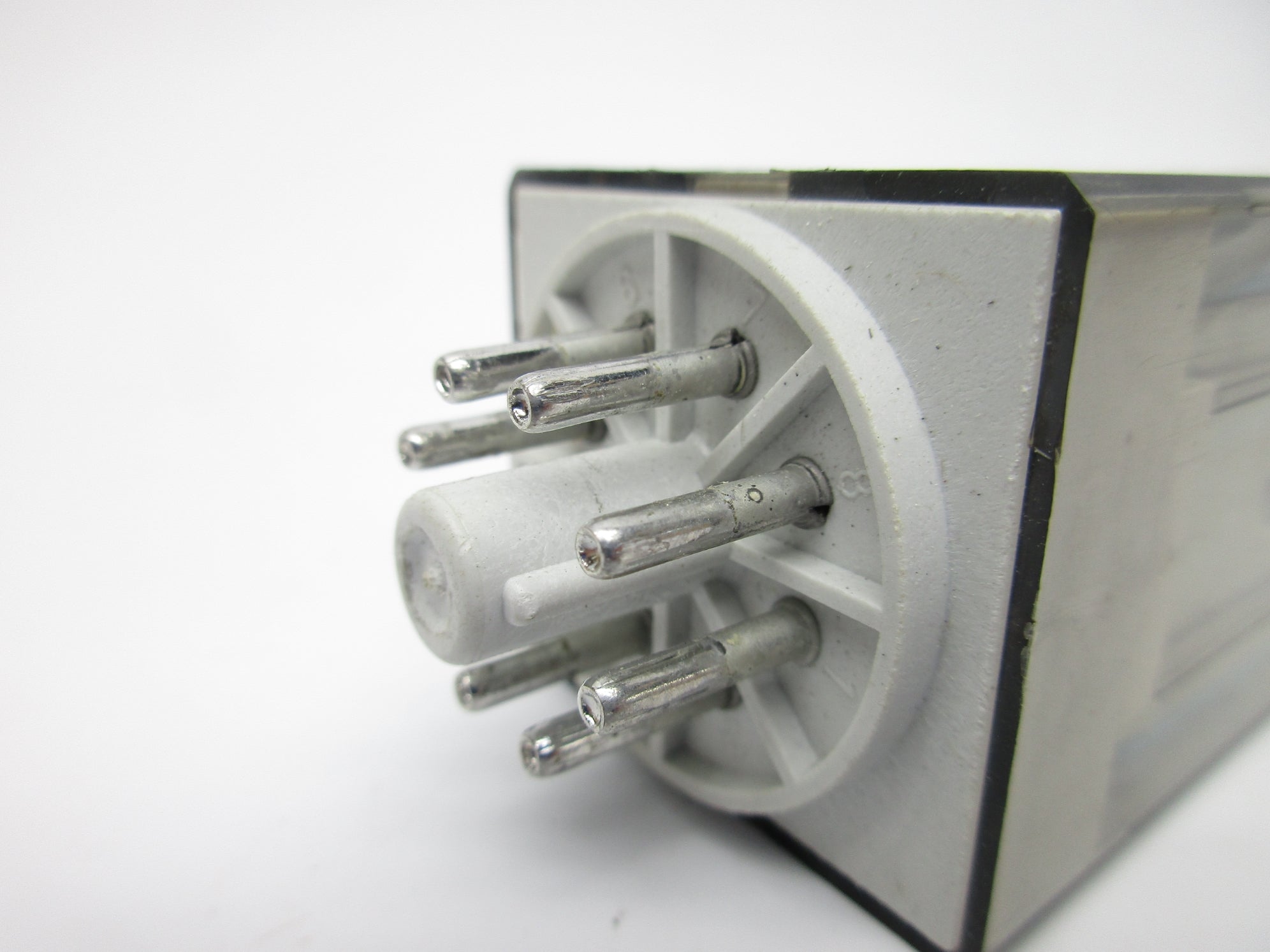 ALLEN BRADLEY 700-HA32Z24-4 SER. D 10A 24VDC NSNP