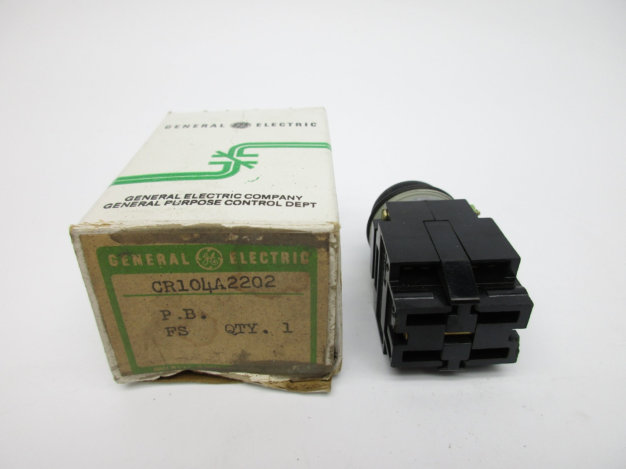 GENERAL ELECTRIC CR104A2202 150VAC NSMP