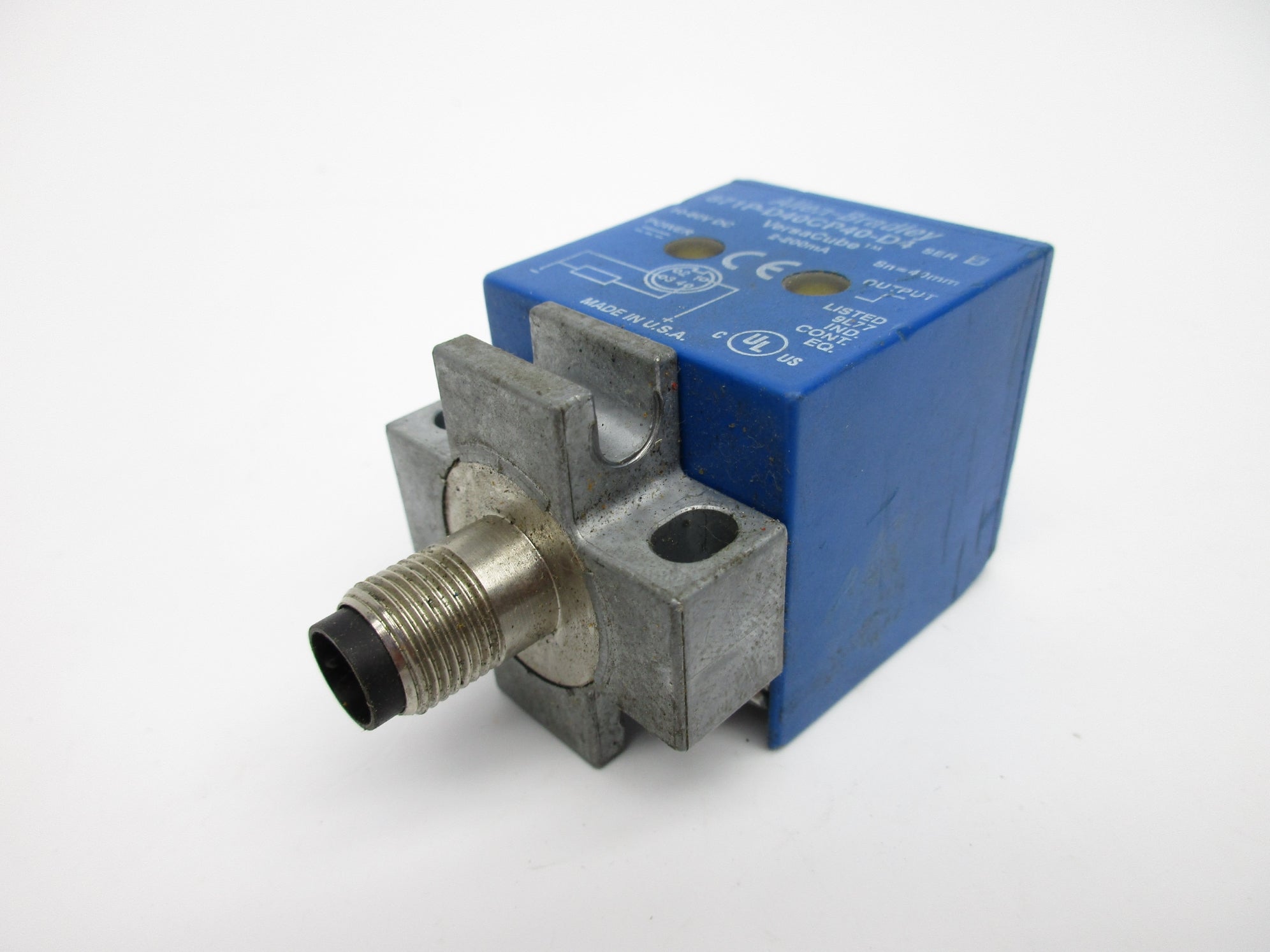 ALLEN BRADLEY 871P-D40CP40-D4 SER. B UNMP