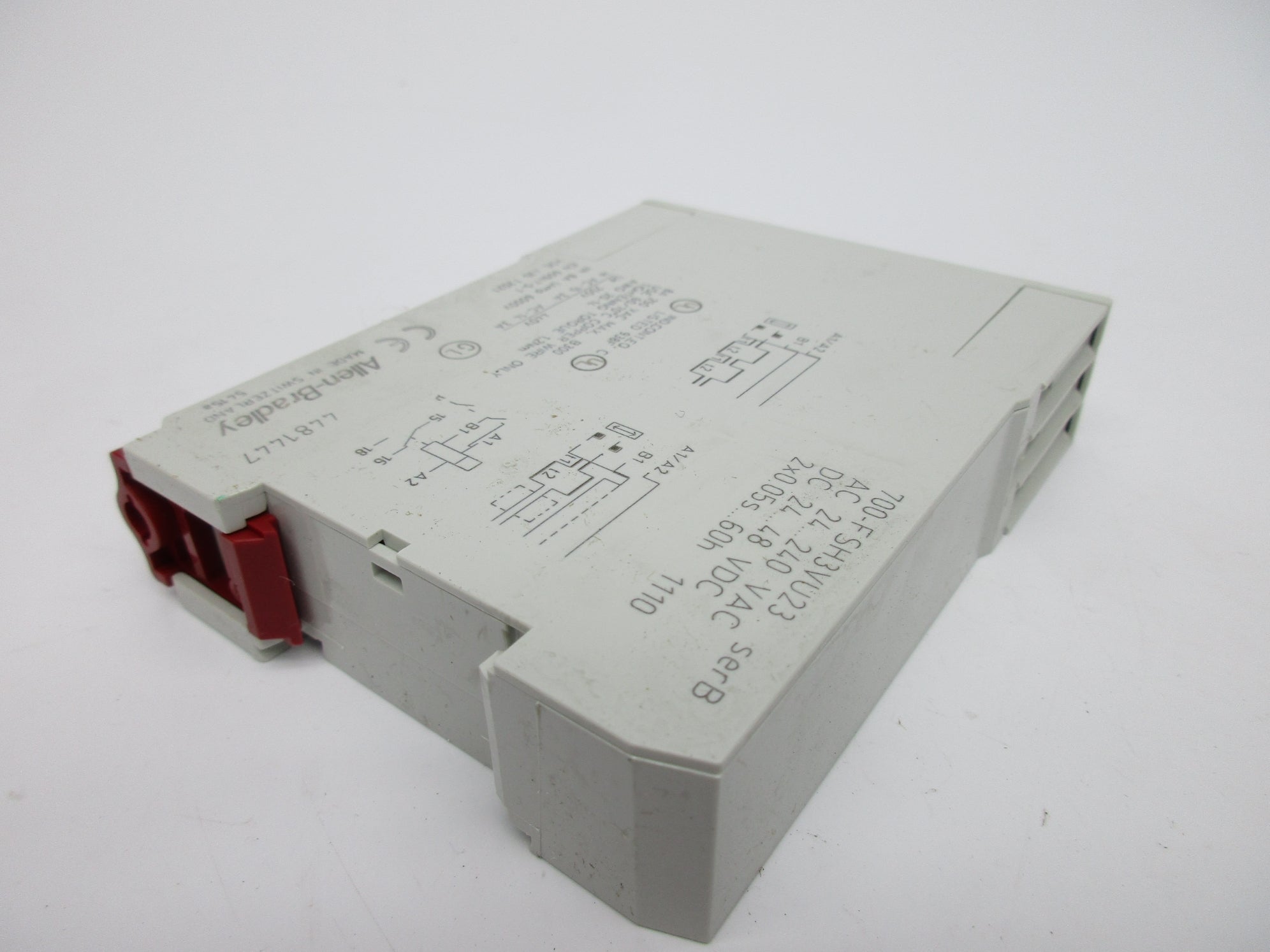 ALLEN BRADLEY 700-FSH3VU23 SER. B (WH) NSMP
