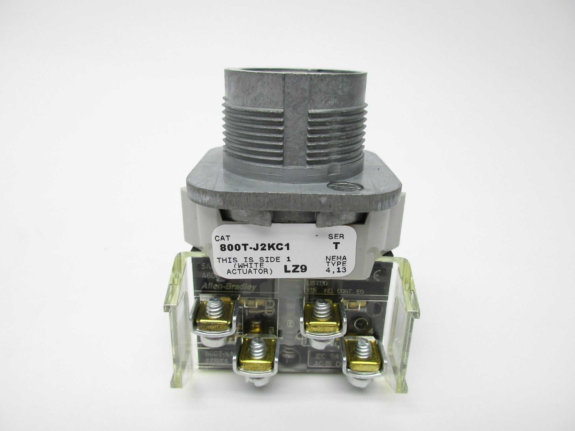ALLEN BRADLEY 800T-J2KC1B SER. T (BR/WH) NSMP