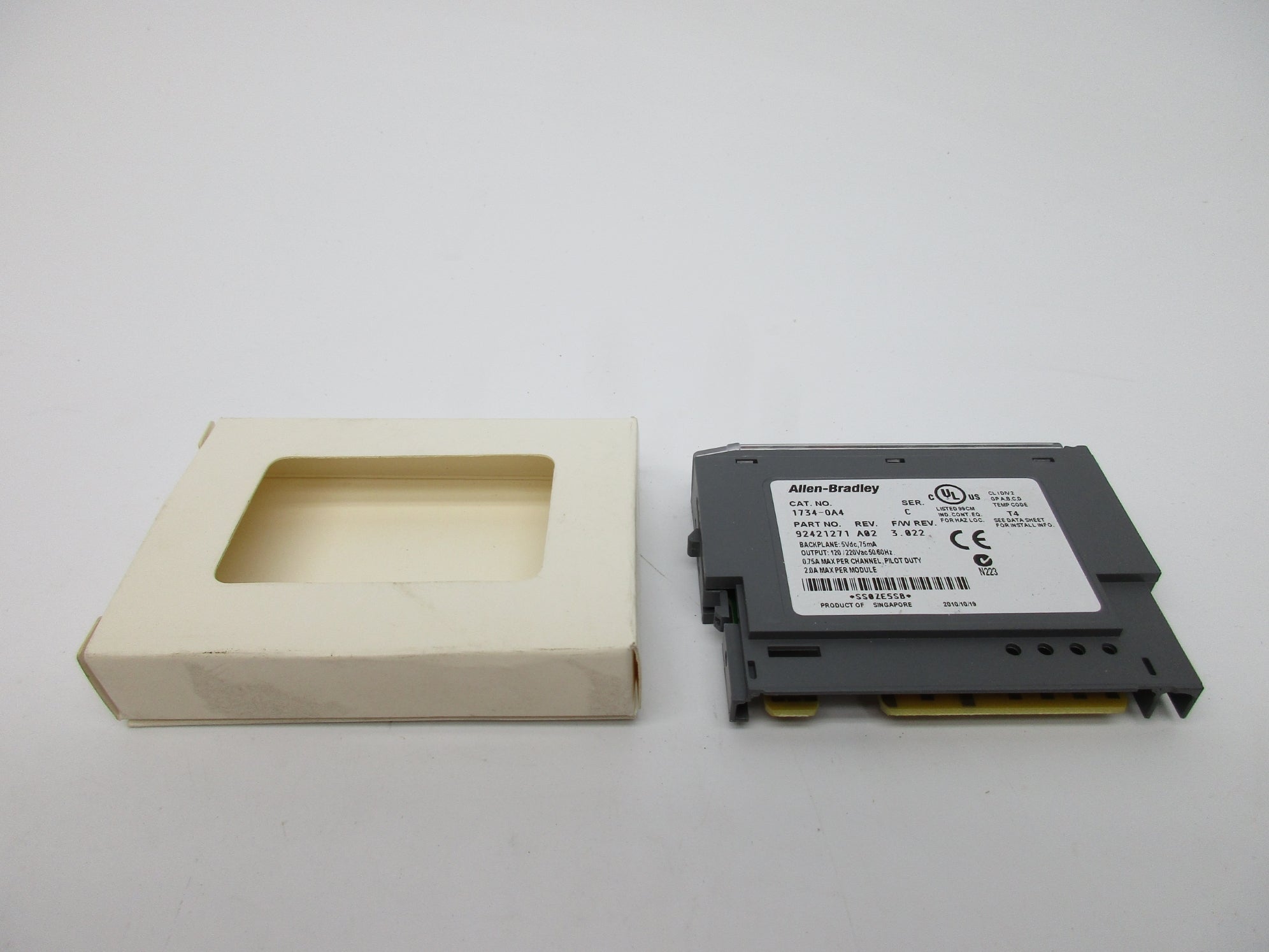 ALLEN BRADLEY 1734-OA4 SER. C F/W 3.022 NSMP