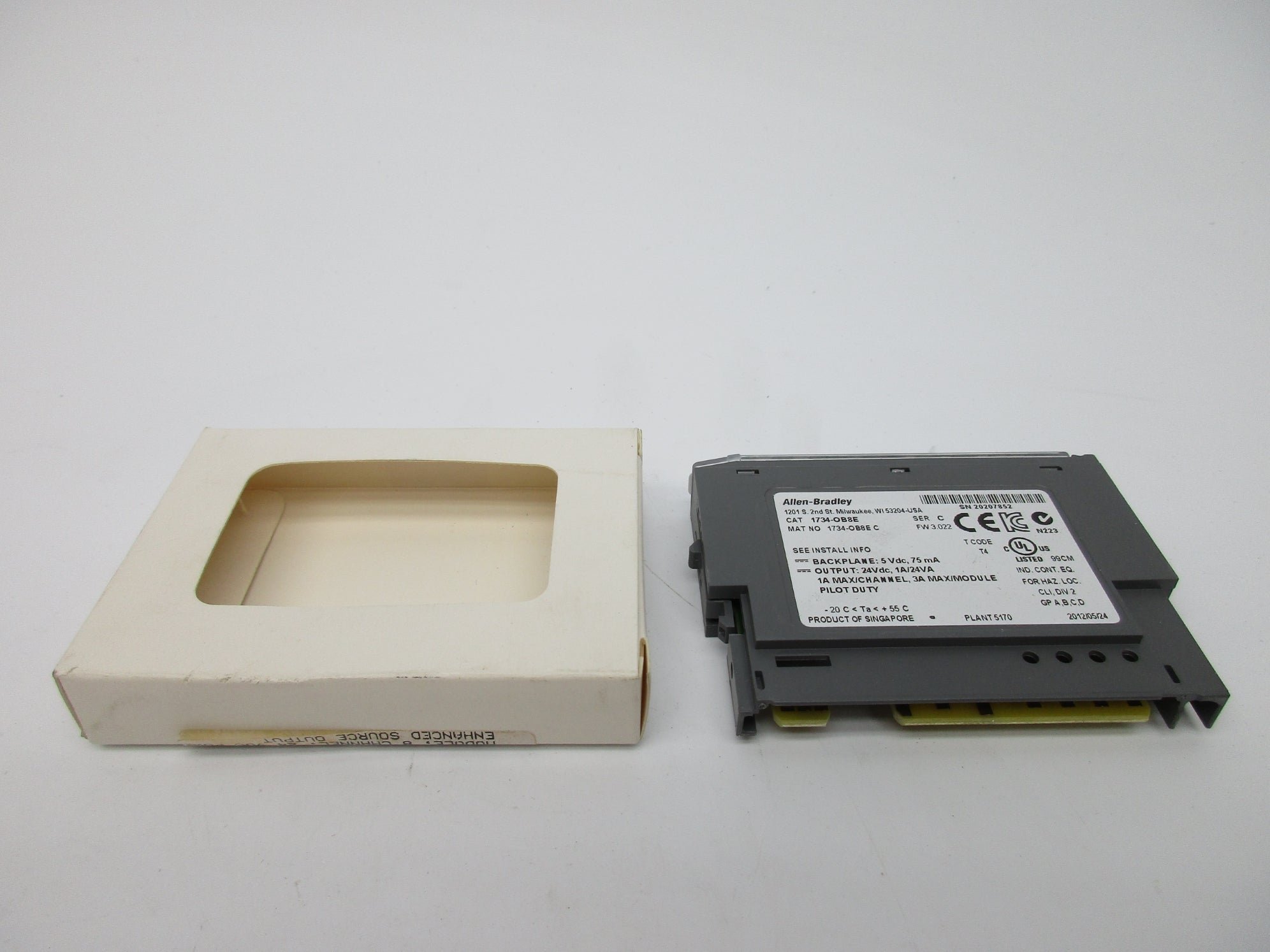 ALLEN BRADLEY 1734-OB8E SER. C F/W 3.022 NSMP