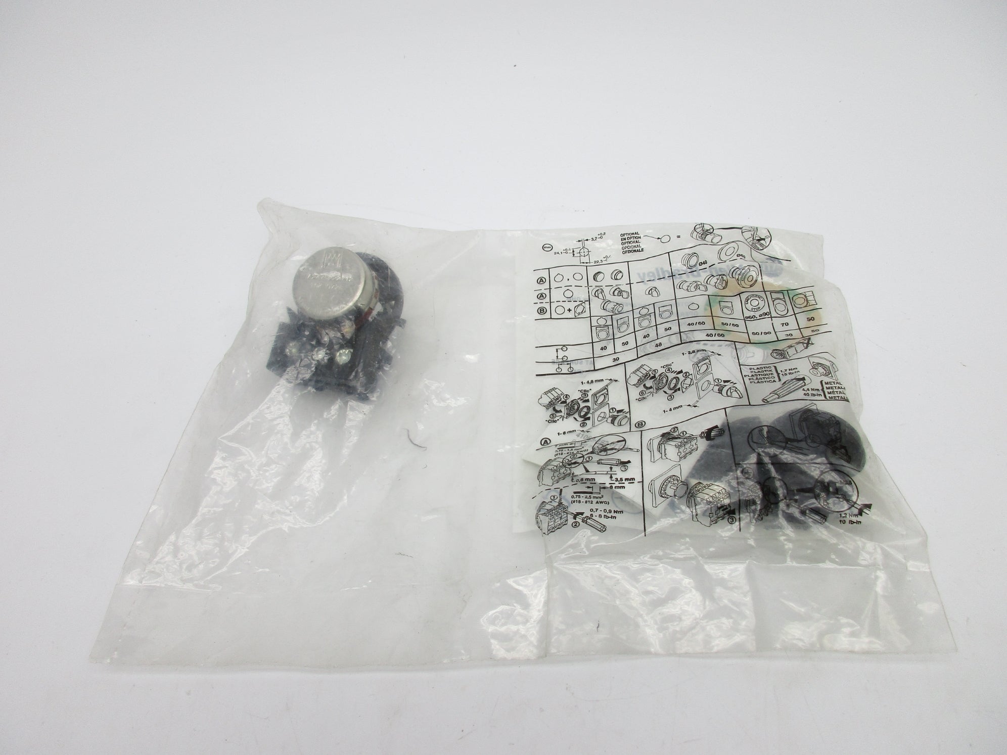 ALLEN BRADLEY 800FP-POT6 SER. A NSMP