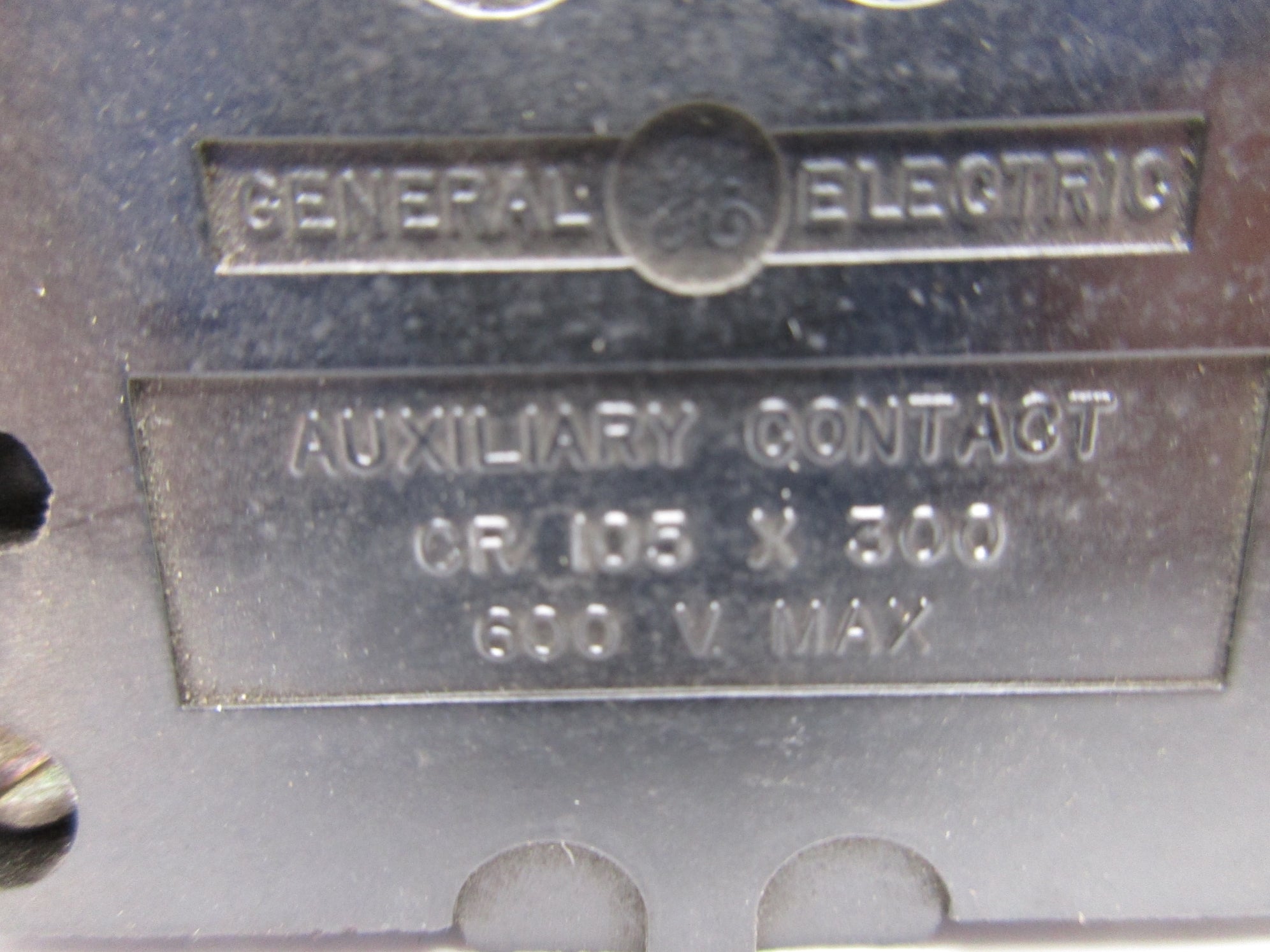 GENERAL ELECTRIC CR105X300 600V NSNP