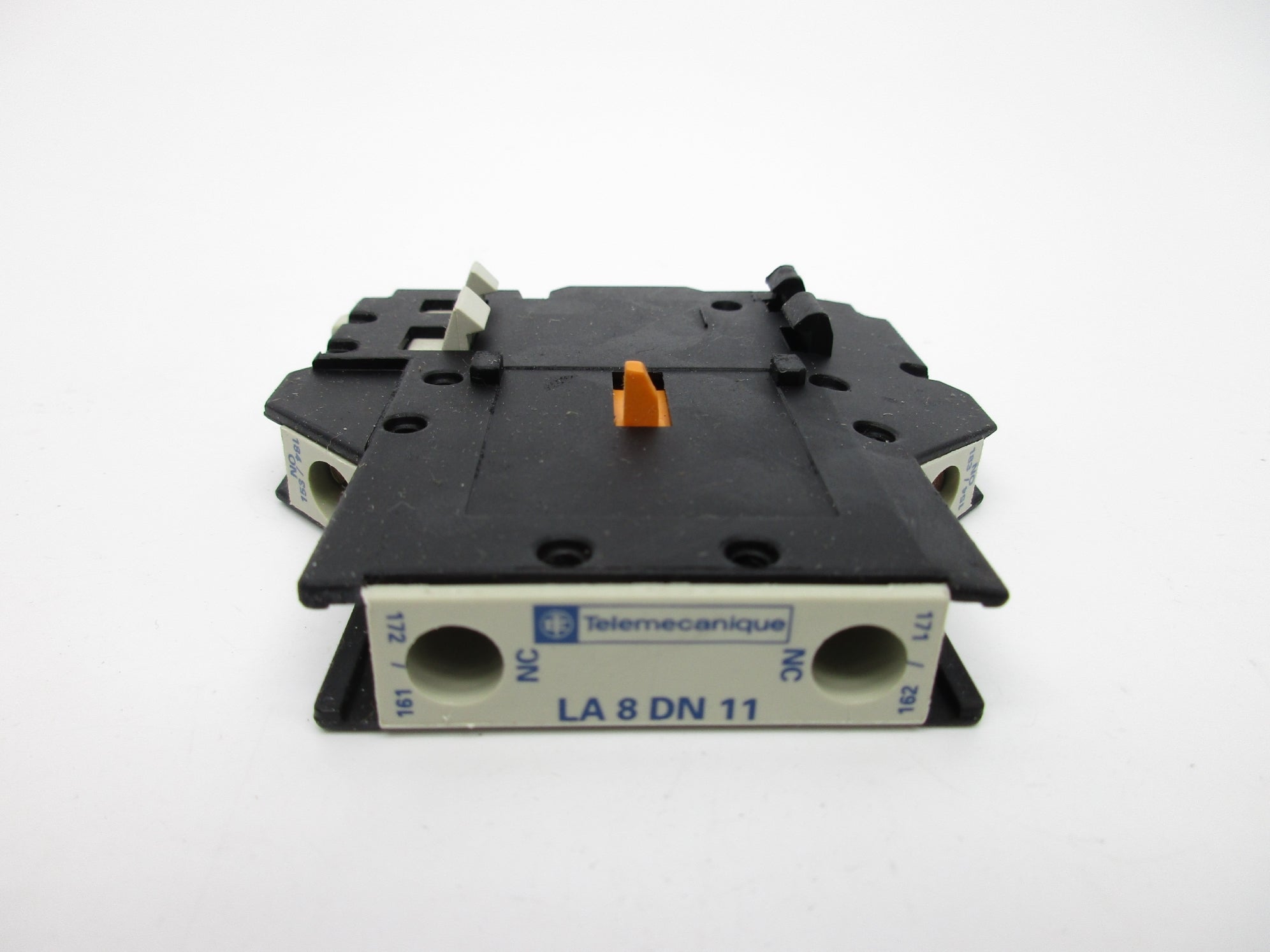 TELEMECANIQUE LA8DN11 690V 10A NSMP