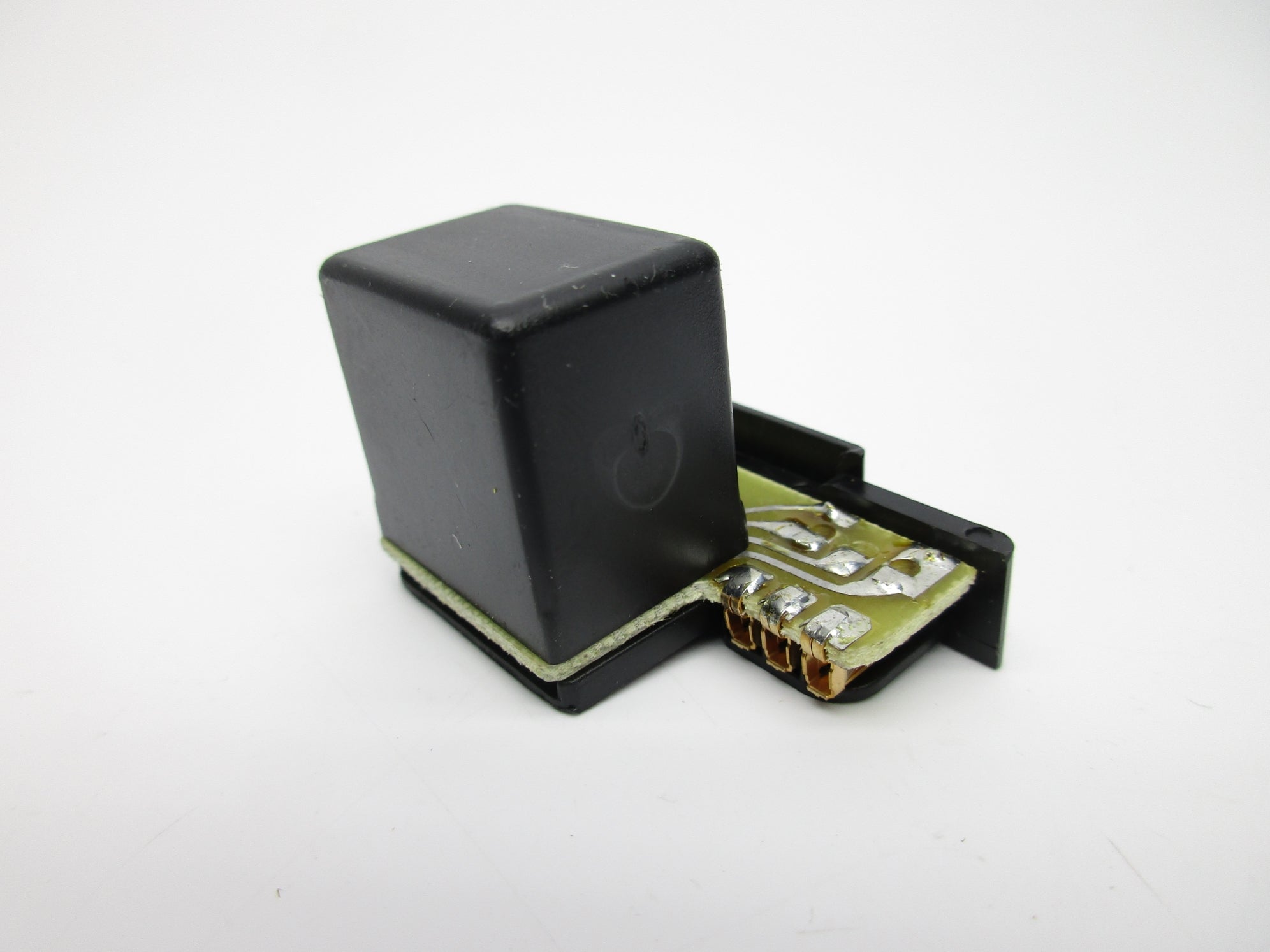 ALLEN BRADLEY 8-593 SER. B 30V (WH) NSMP