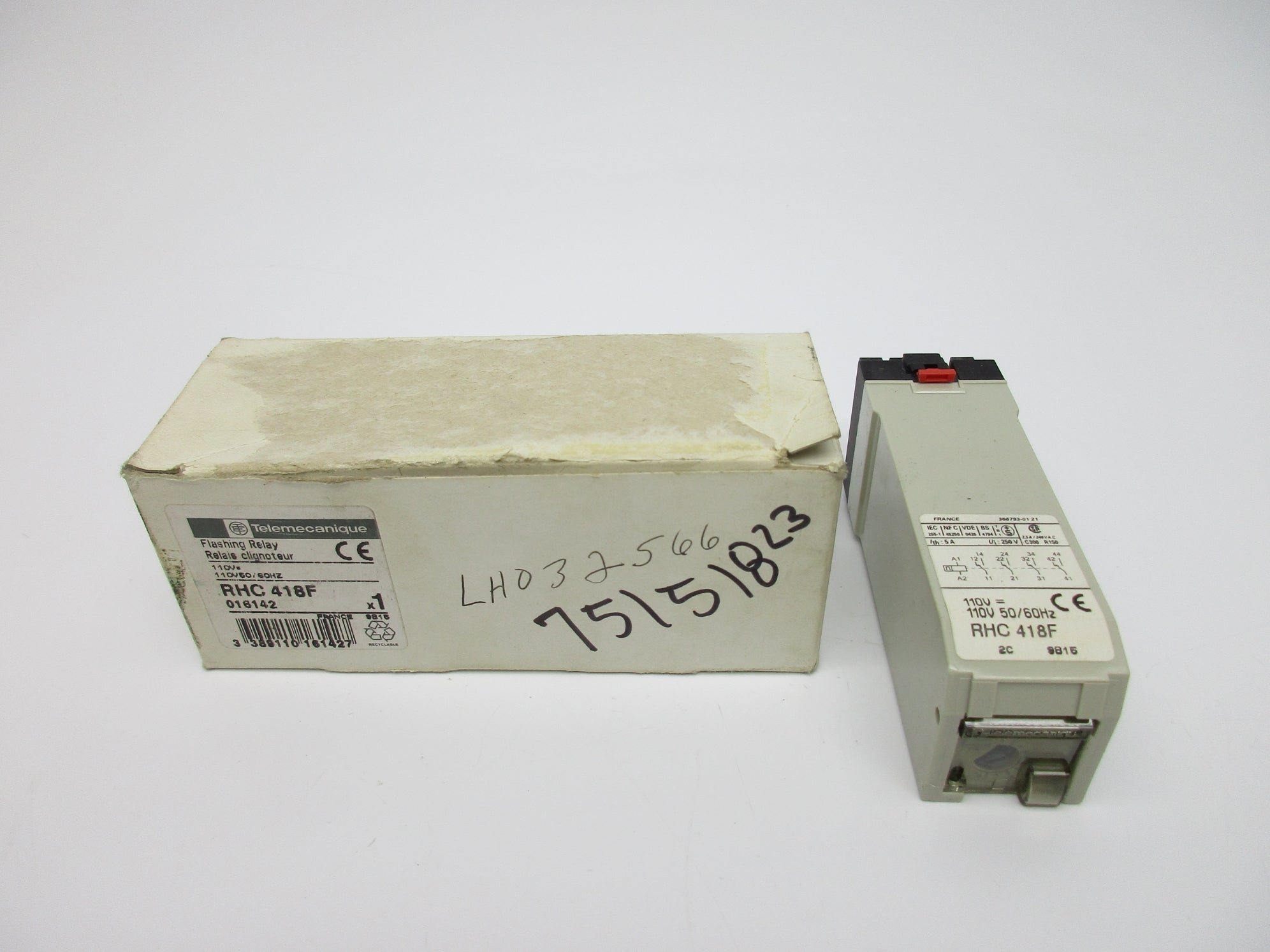 TELEMECANIQUE RHC418F 110V NSMP