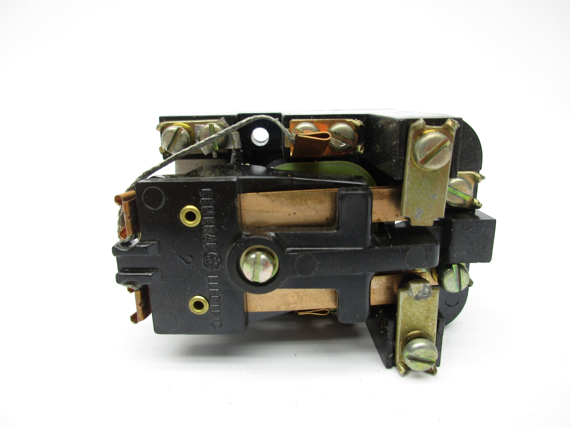 GENERAL ELECTRIC CR2790E100A3 230V 10A NSMP