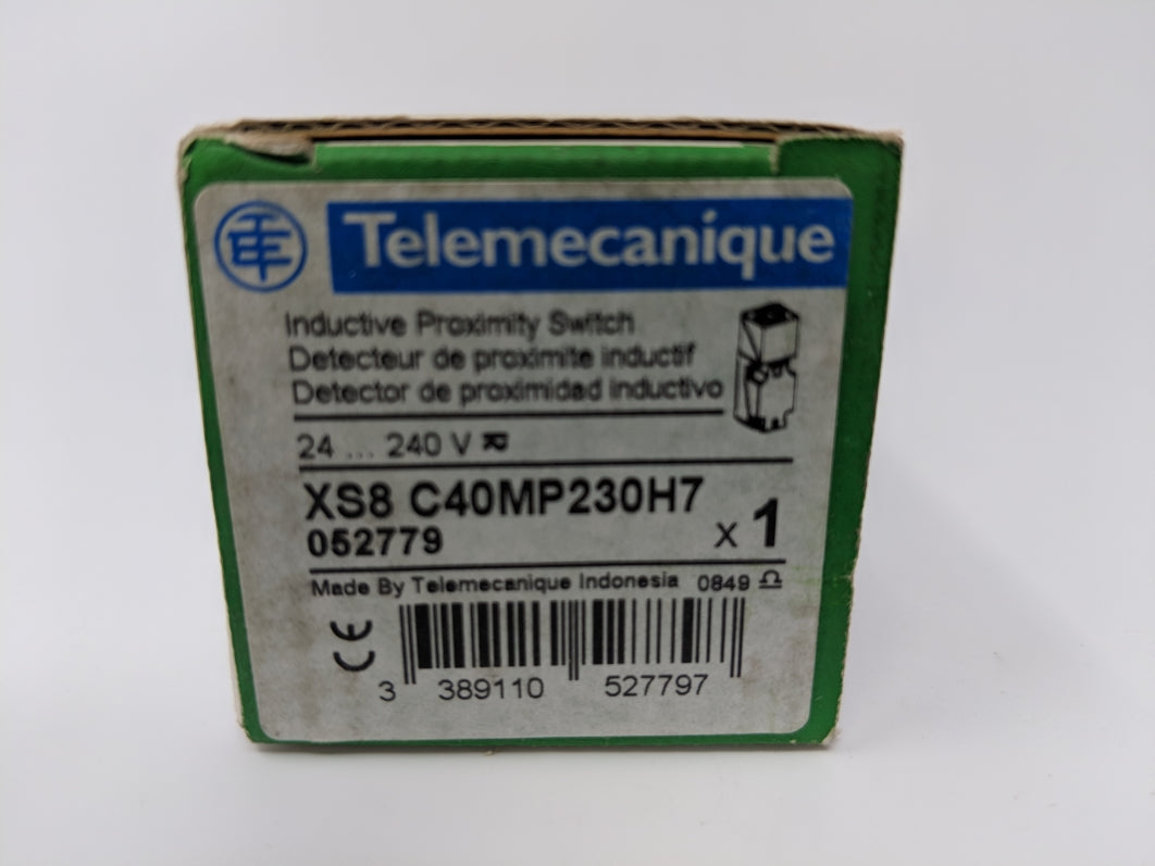 TELEMECANIQUE XS8C40MP230H7 24-240V NSMP
