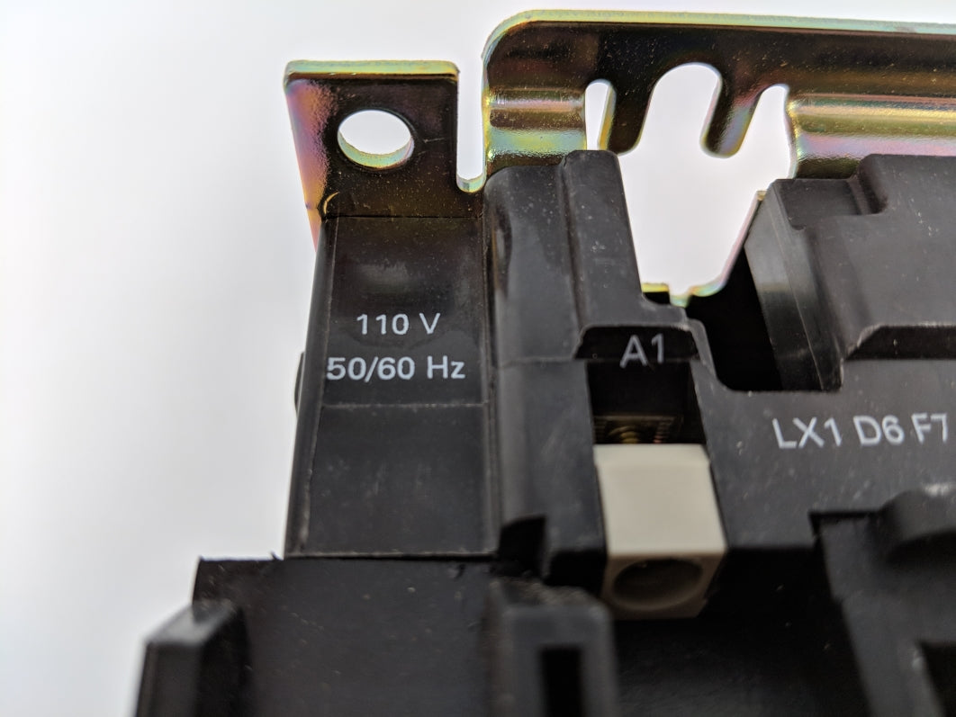 TELEMECANIQUE LC1D8011F7 110V NSNP