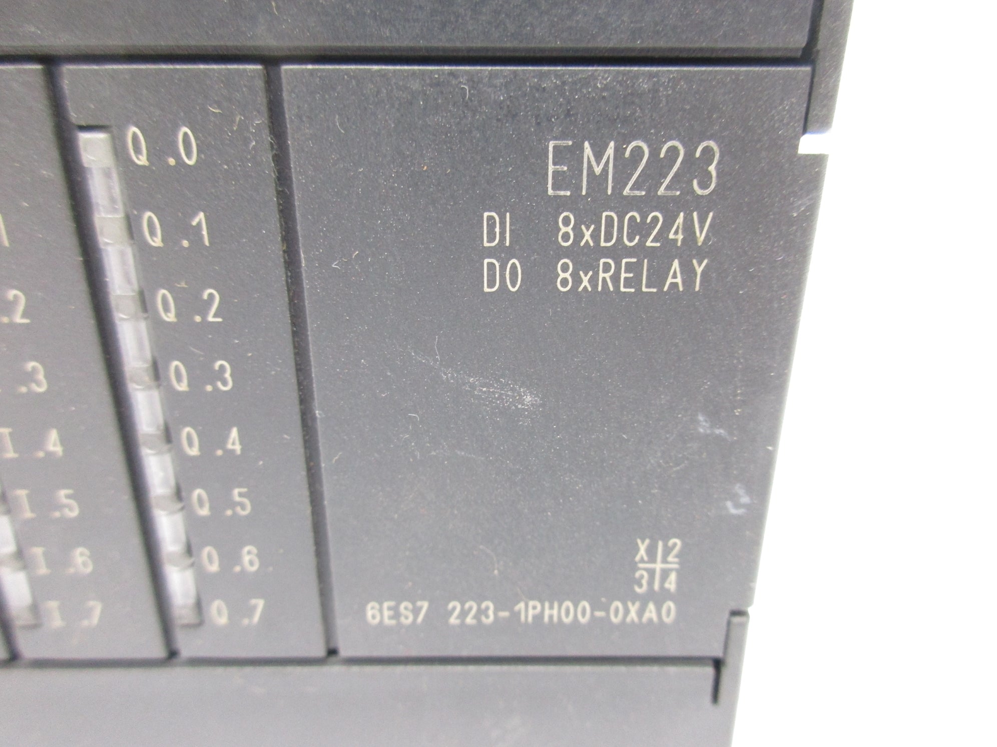 SIEMENS 6ES7223-1PH00-0XA0 UNMP