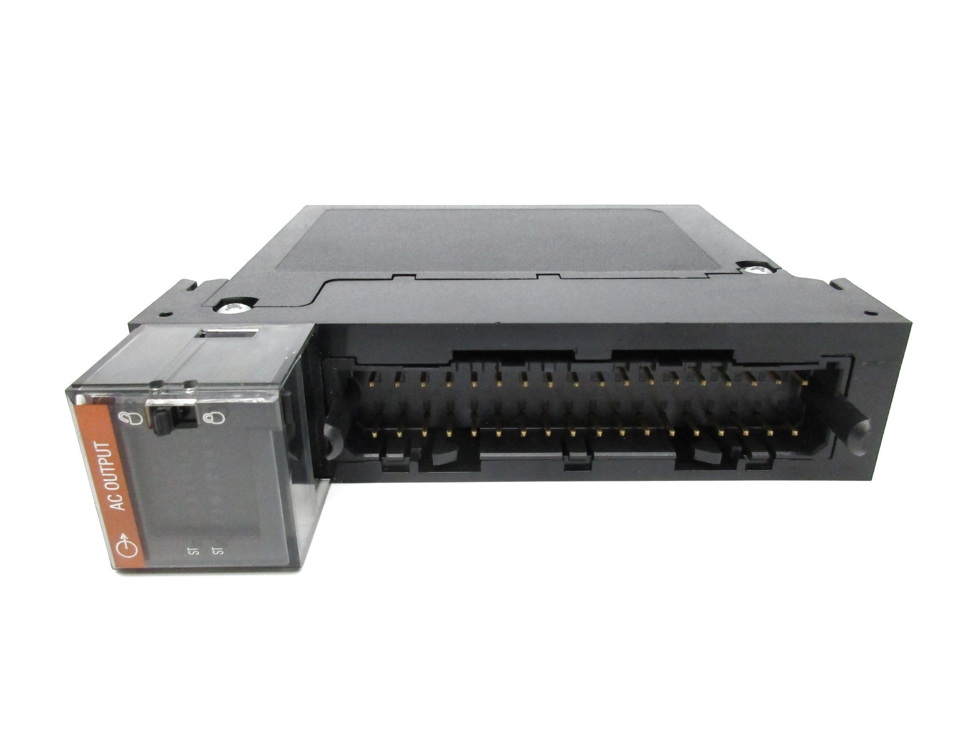 ALLEN BRADLEY 1756-OA16I SER. A F/W 2.1 NSNP