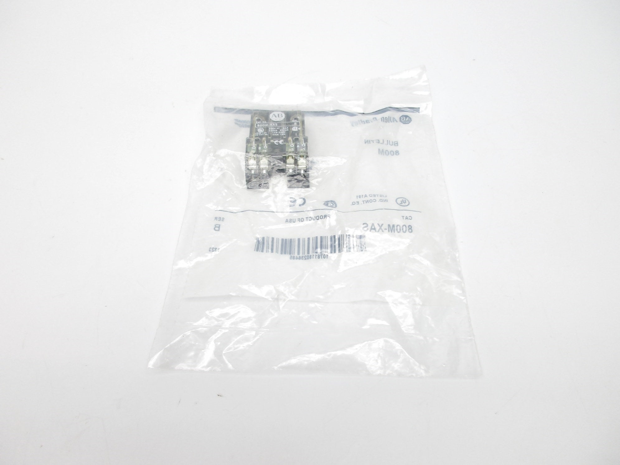 ALLEN BRADLEY 800M-XAS SER. B 300VAC (WH) NSMP