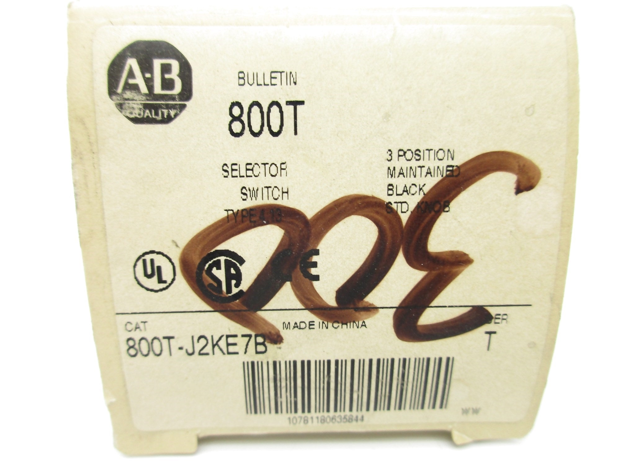 ALLEN BRADLEY 800T-J2KE7B SER. T (AS PICTURED) (WH) NSMP