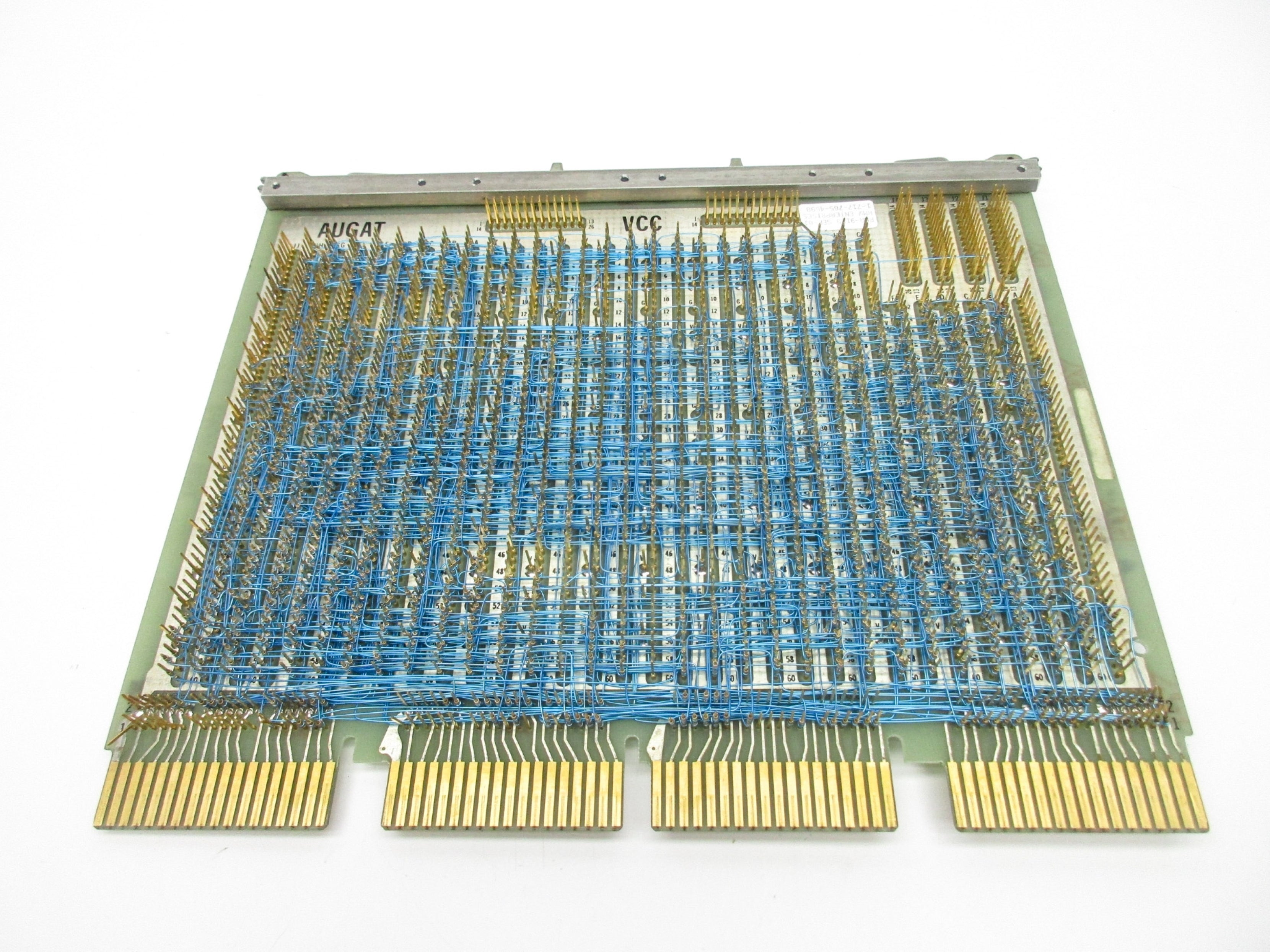 AUGAT X8136-LG635-2 UNMP