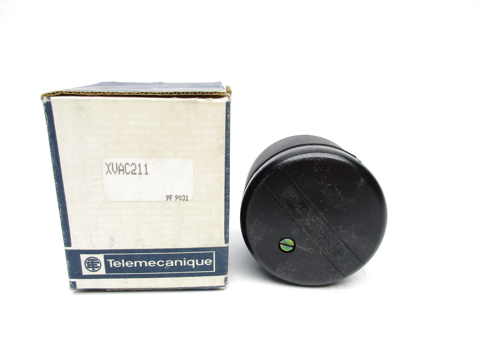 TELEMECANIQUE XVAC211 NSMP