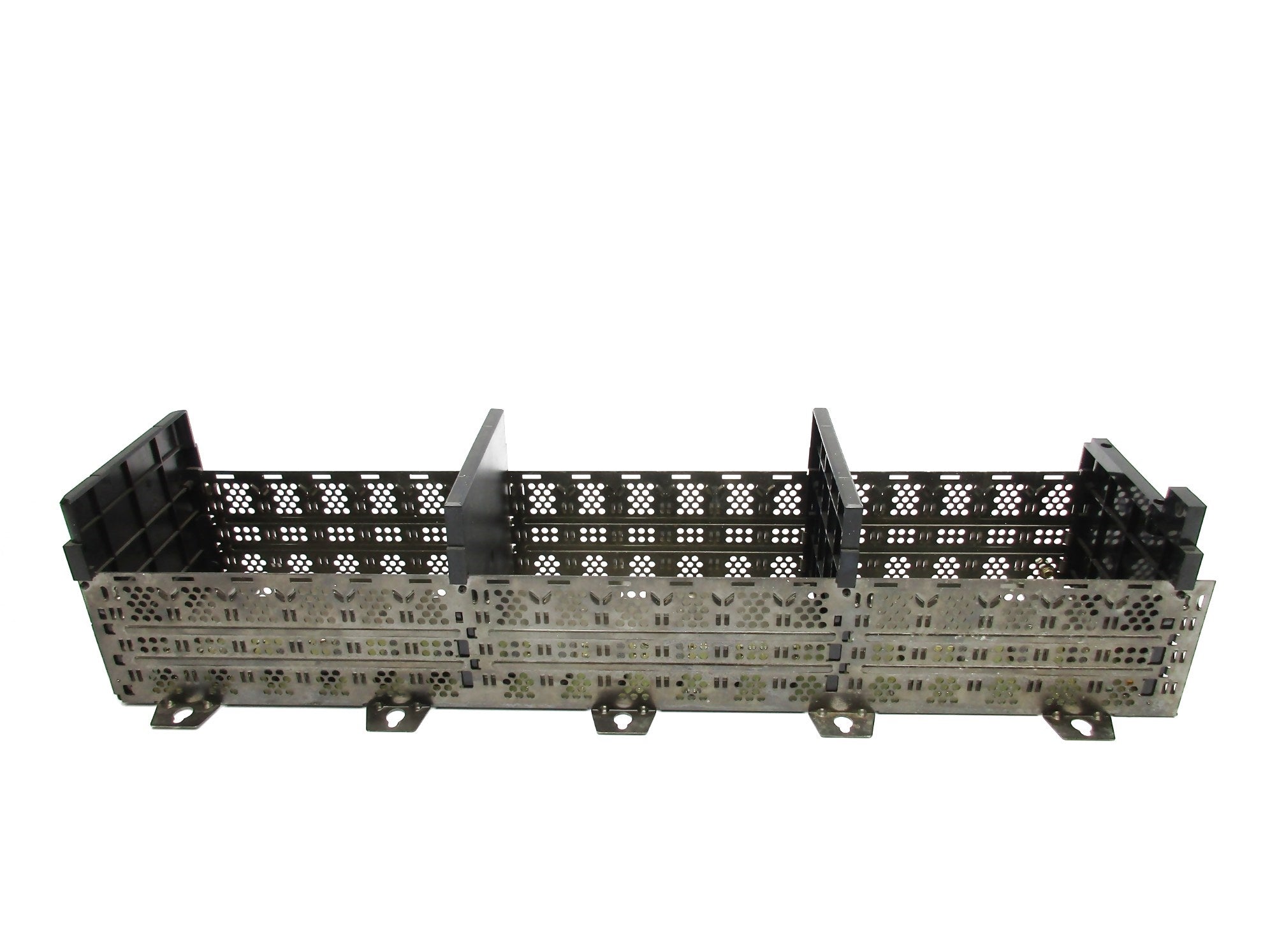 ALLEN BRADLEY 1756-A17 SER. A NSNP