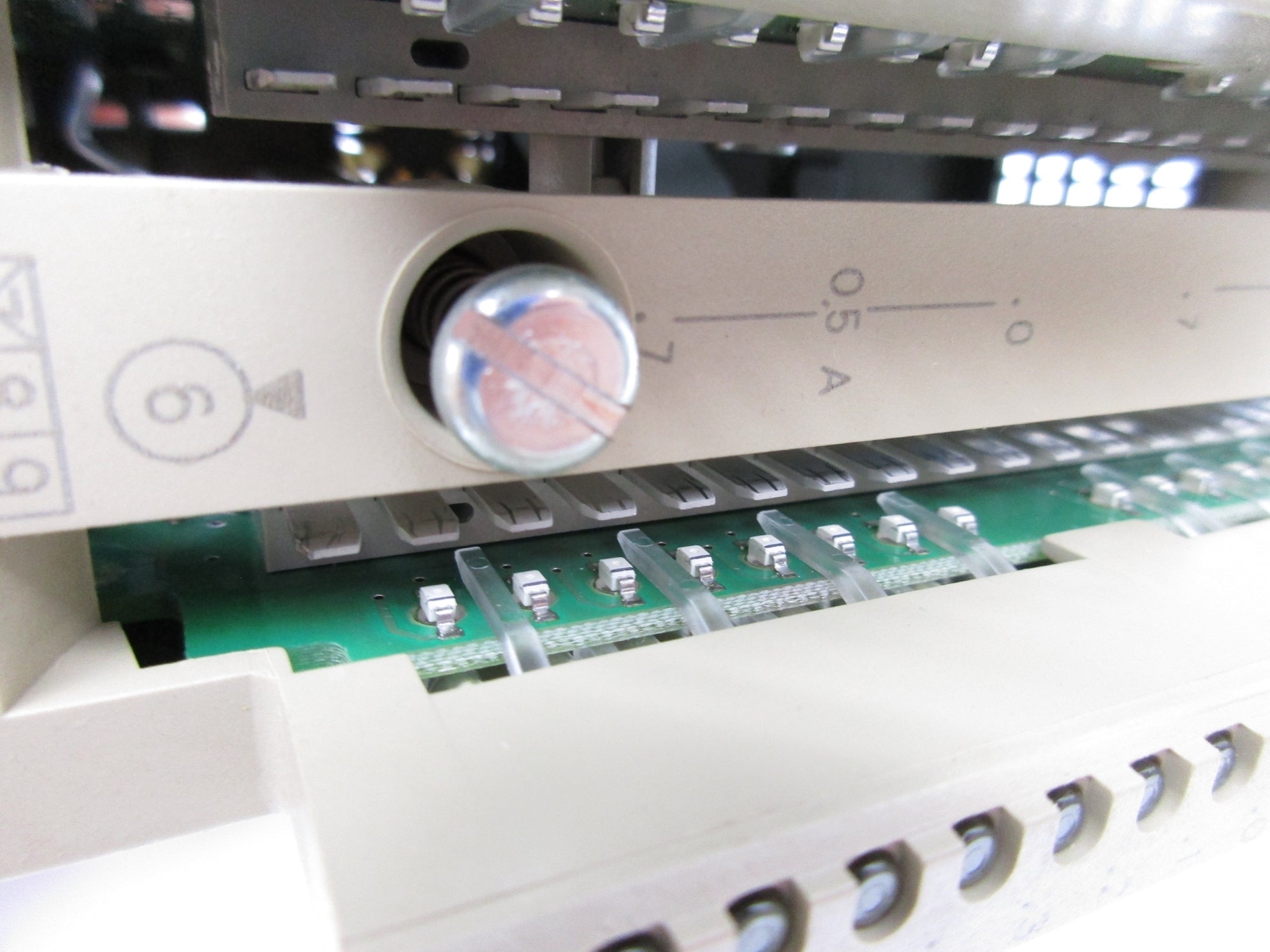 SIEMENS 6ES5482-8MA13 24VDC 0.5A UNMP