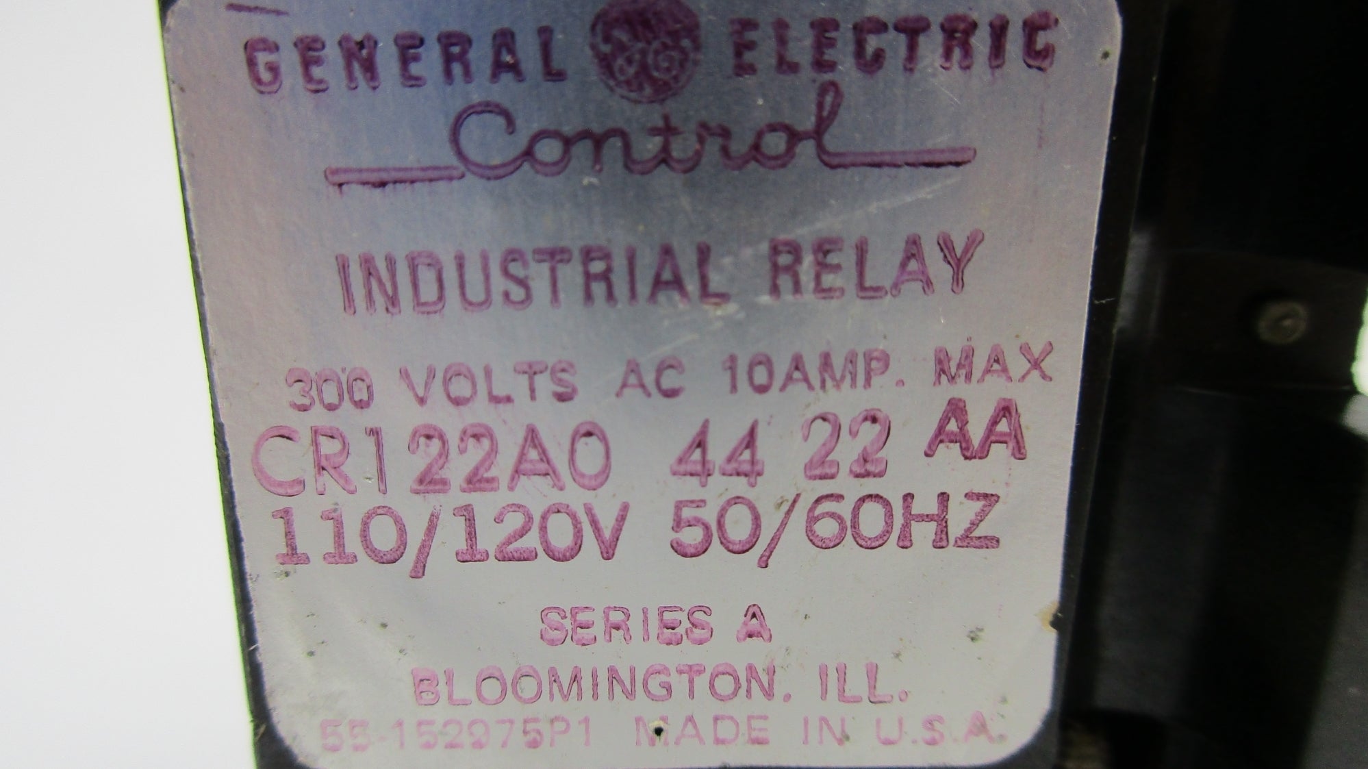 GENERAL ELECTRIC CR122A04422AA SER. A 110/120VAC 10A NSNP