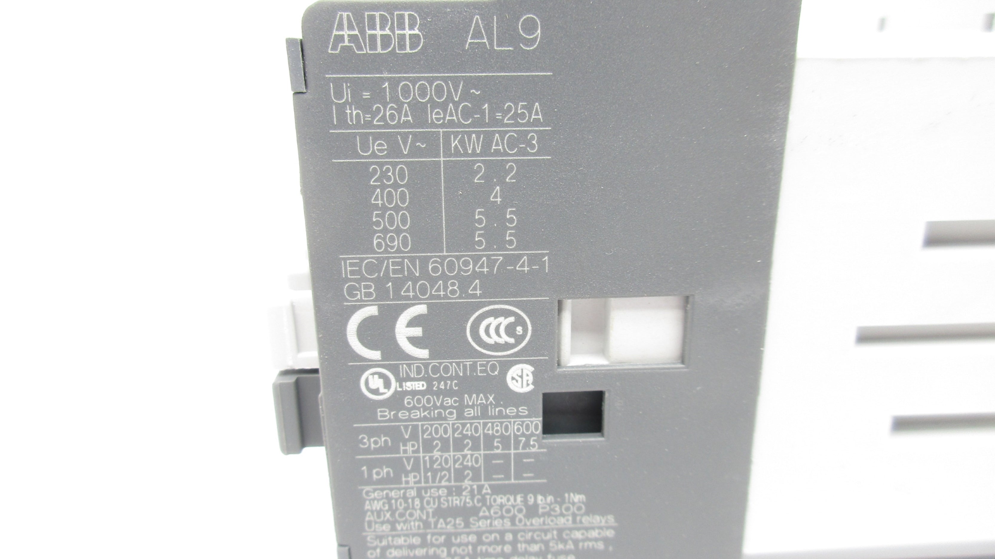 ABB 1SBL143001R8101 AL9-30-01 24VDC NSMP