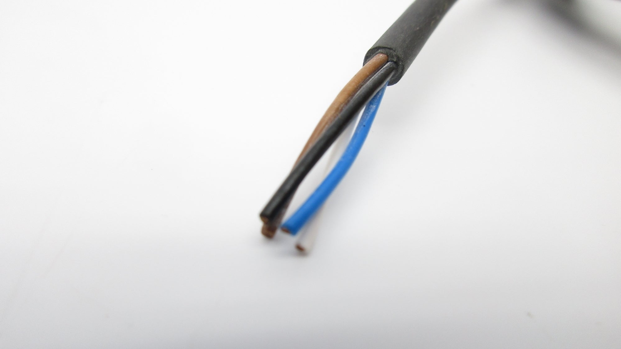 LUMBERG AUTOMATION RKWT4-225/2M UNMP