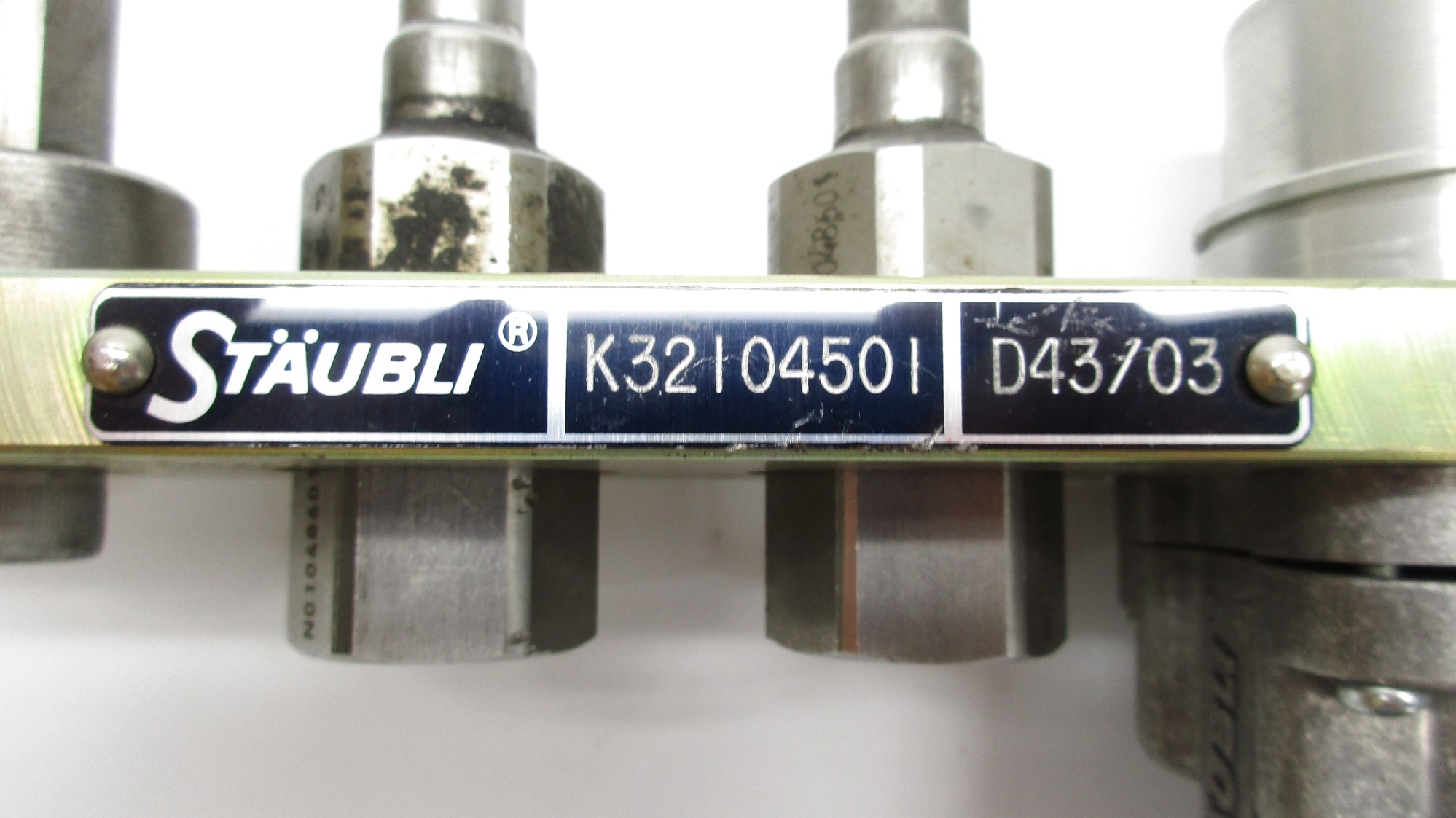 STAUBLI K32104501 D43/03 UNMP