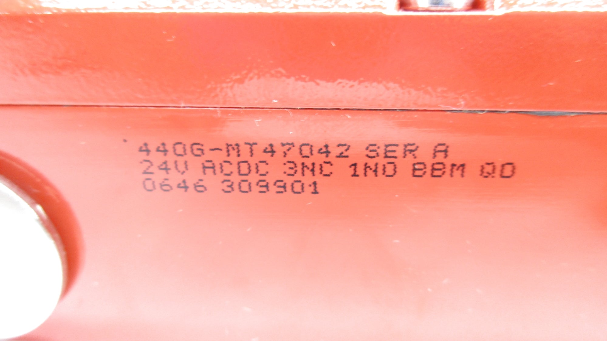 ALLEN BRADLEY 440G-MT47042 SER. A NSNP
