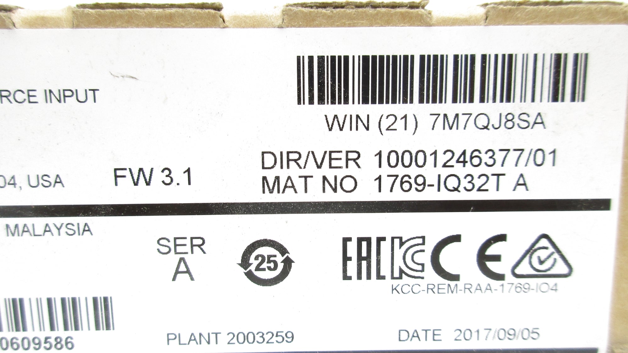 ALLEN BRADLEY 1769-IQ32T SER. A F/W 3.1 DATE: 2017 24VDC NSFS