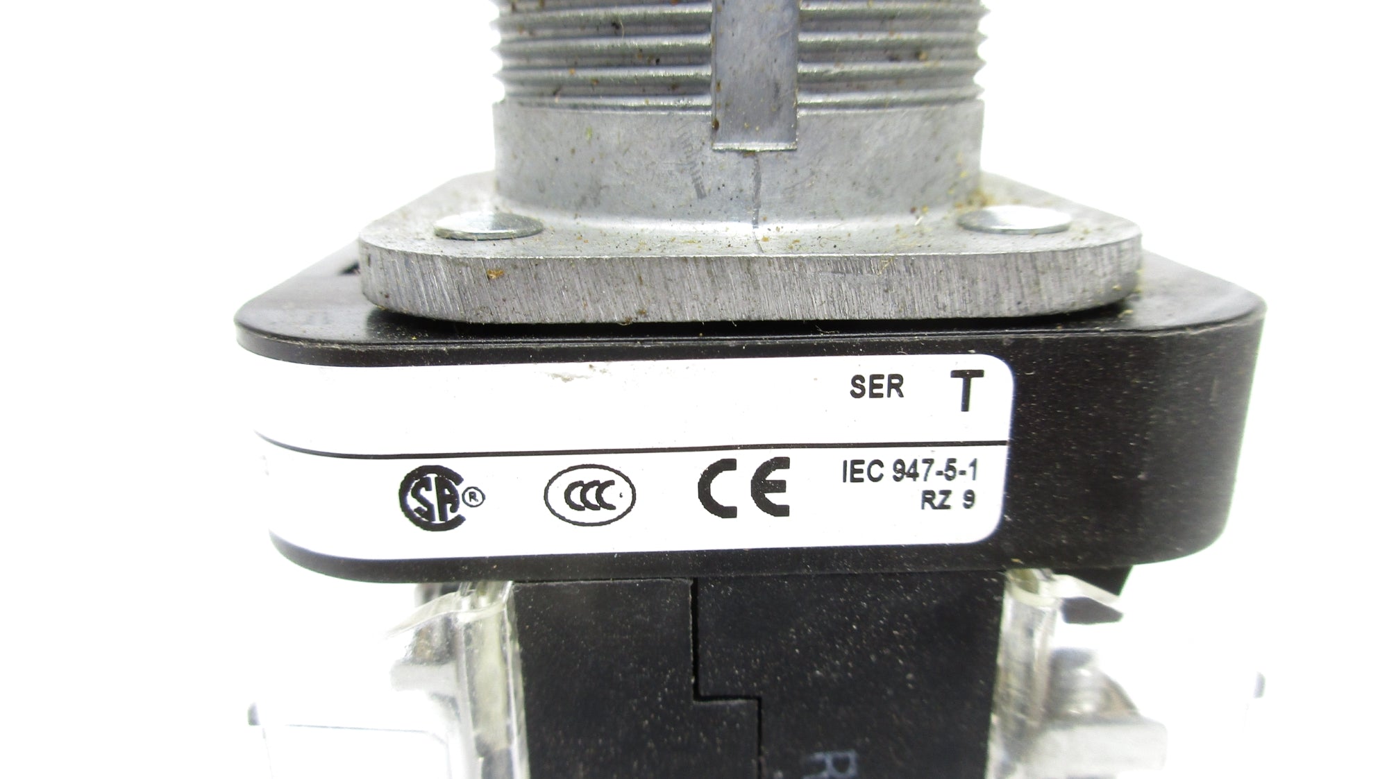 ALLEN BRADLEY 800T-FXM6A7 SER. T UNMP