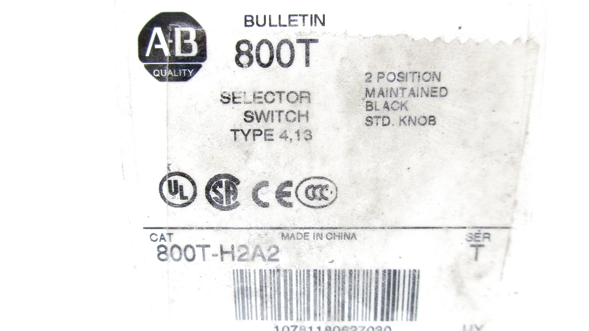 ALLEN BRADLEY 800T-H2A2 SER. T (WH) NSMP