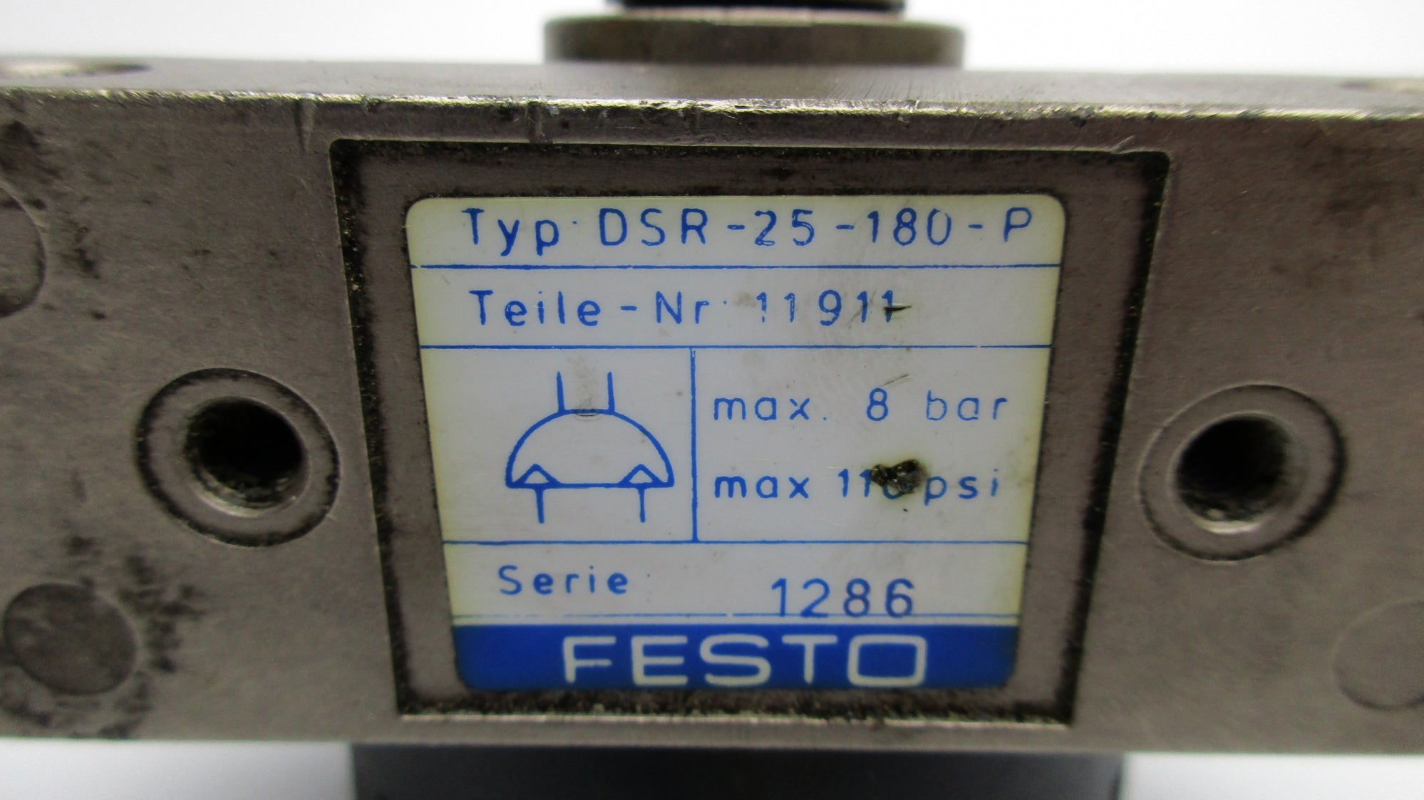 FESTO DSR-25-180-P UNMP