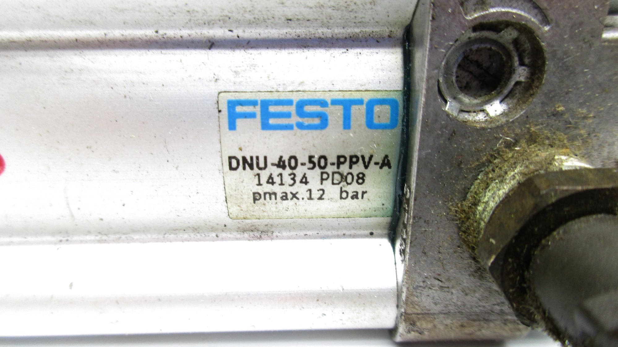 FESTO DNU-40-50-PPV-A UNMP