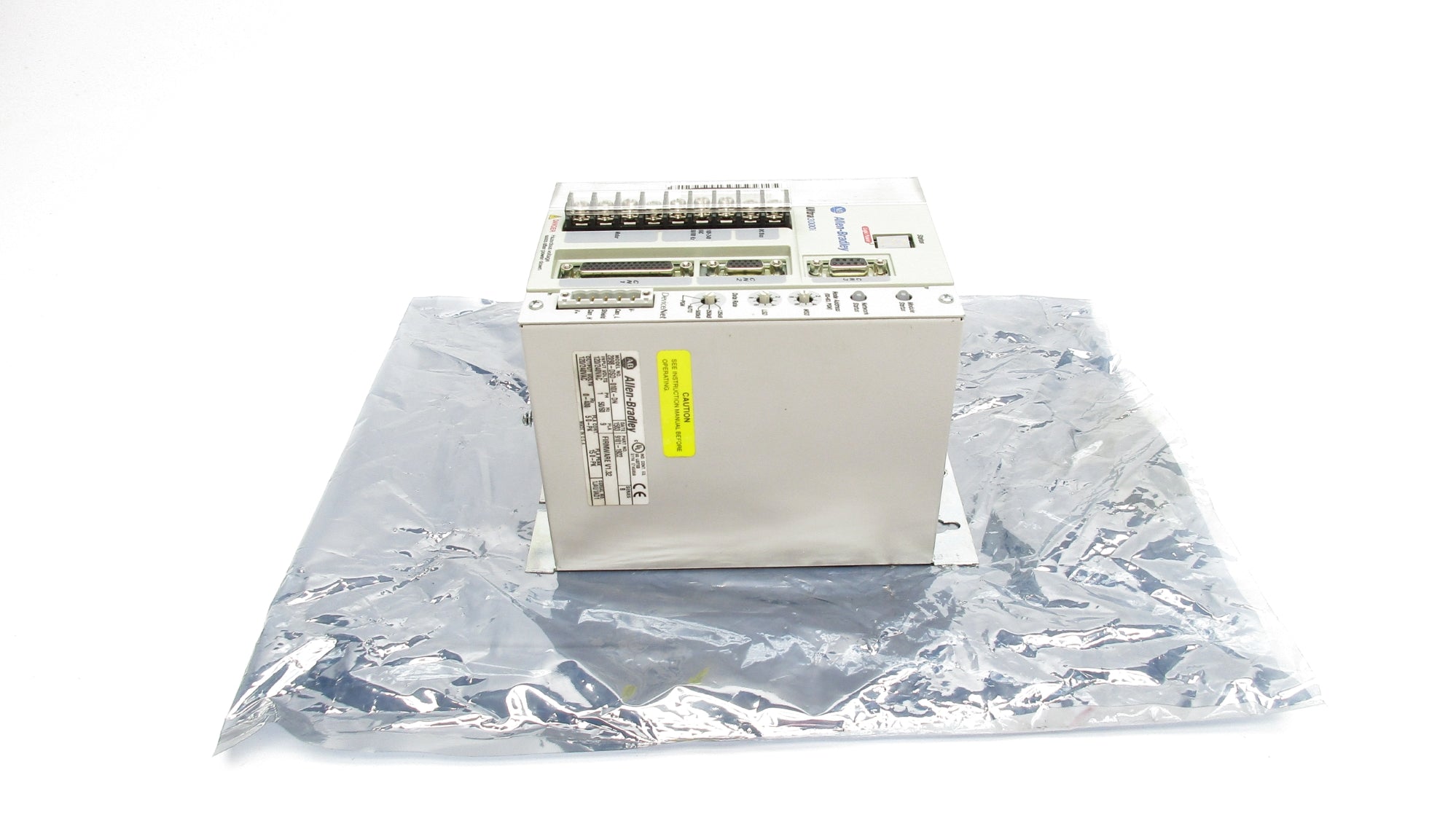 ALLEN BRADLEY 2098-DSD-010X-DN SER. B F/W V1.32 NSNP