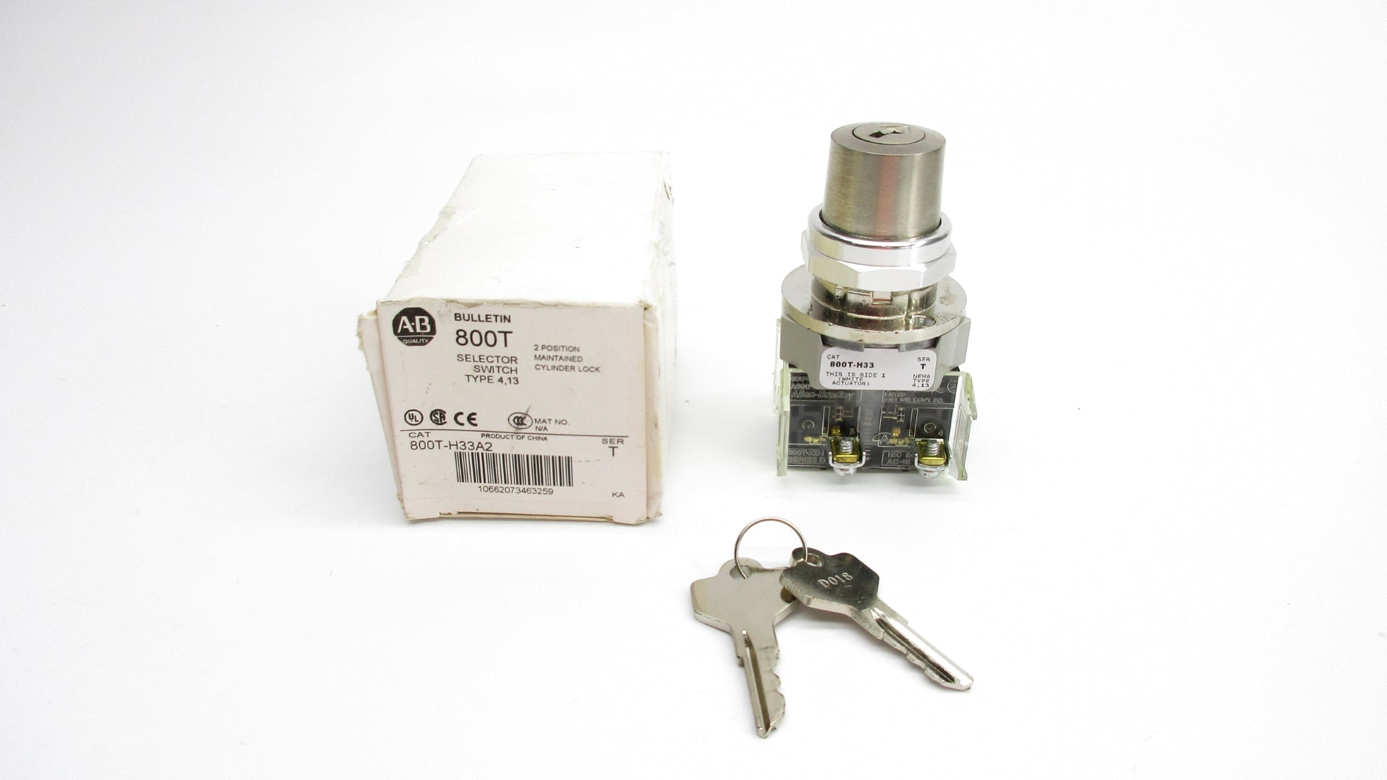 ALLEN BRADLEY 800T-H33A2 SER. T (WH) NSMP