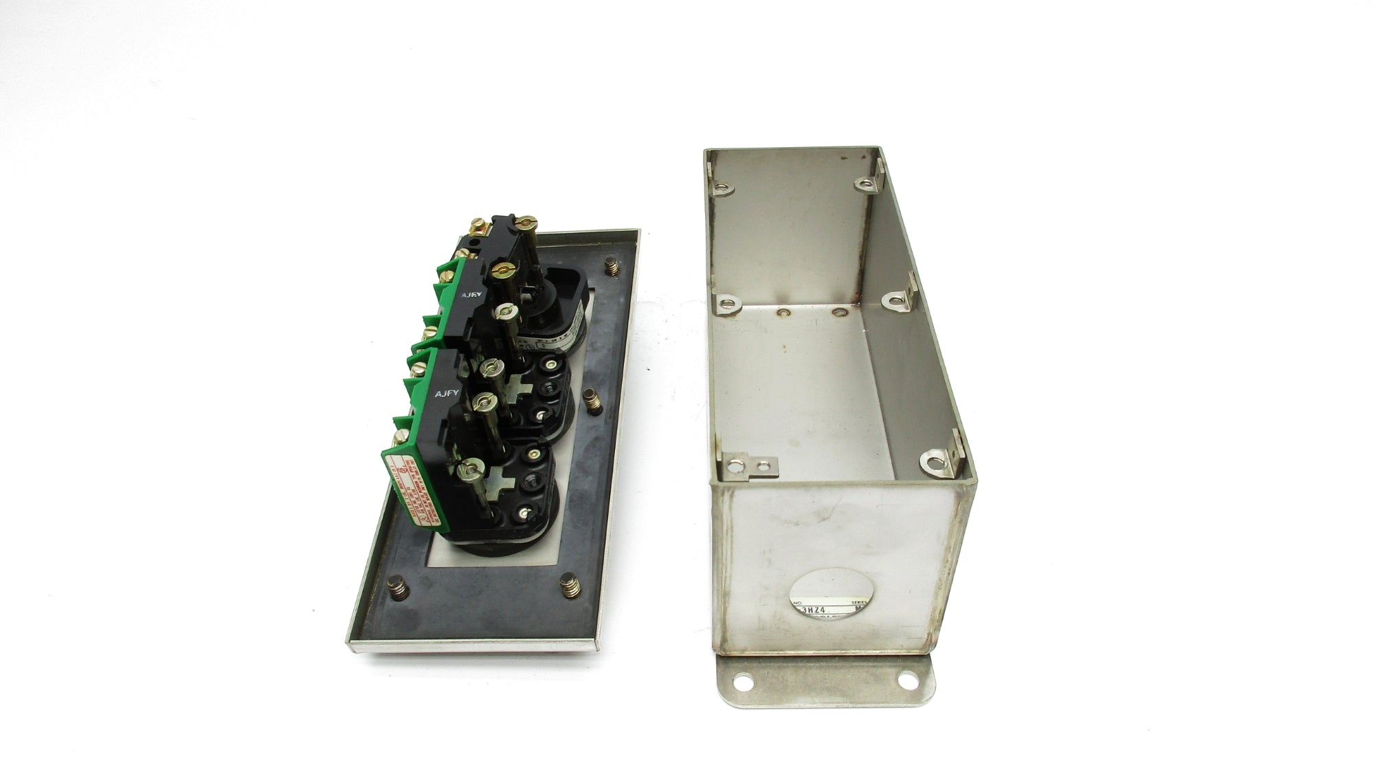 ALLEN BRADLEY 800H-3HZ4 SER. M NSNP