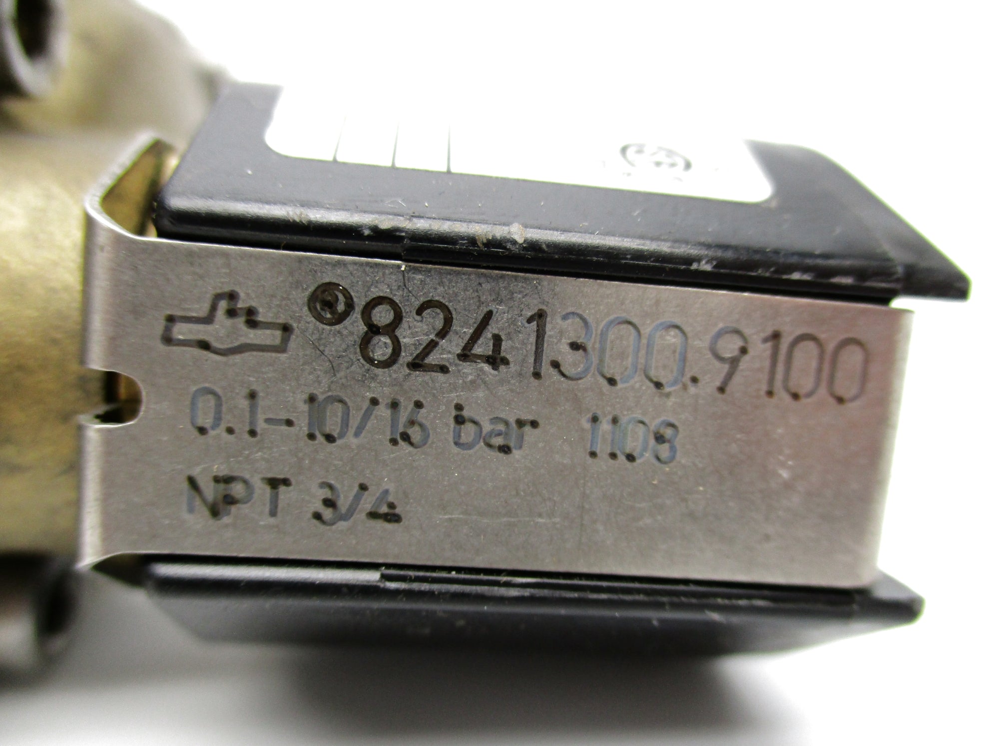 BUSCHJOST 0000000.9100 8241300.9100 24V UNMP