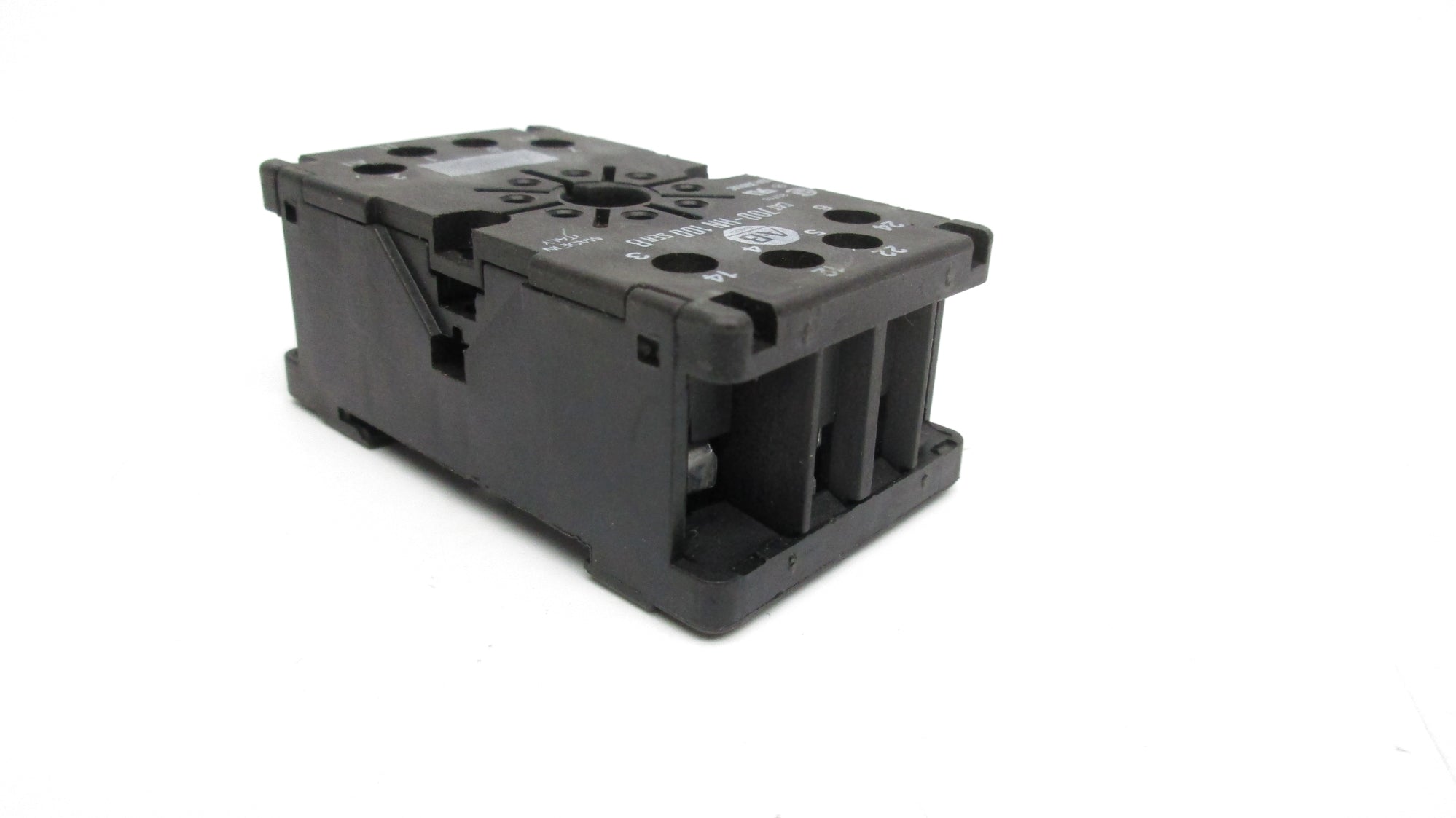 INDUSTRIAL SPARE PART 700-HN100 SER. B 300VAC 10A NSNP