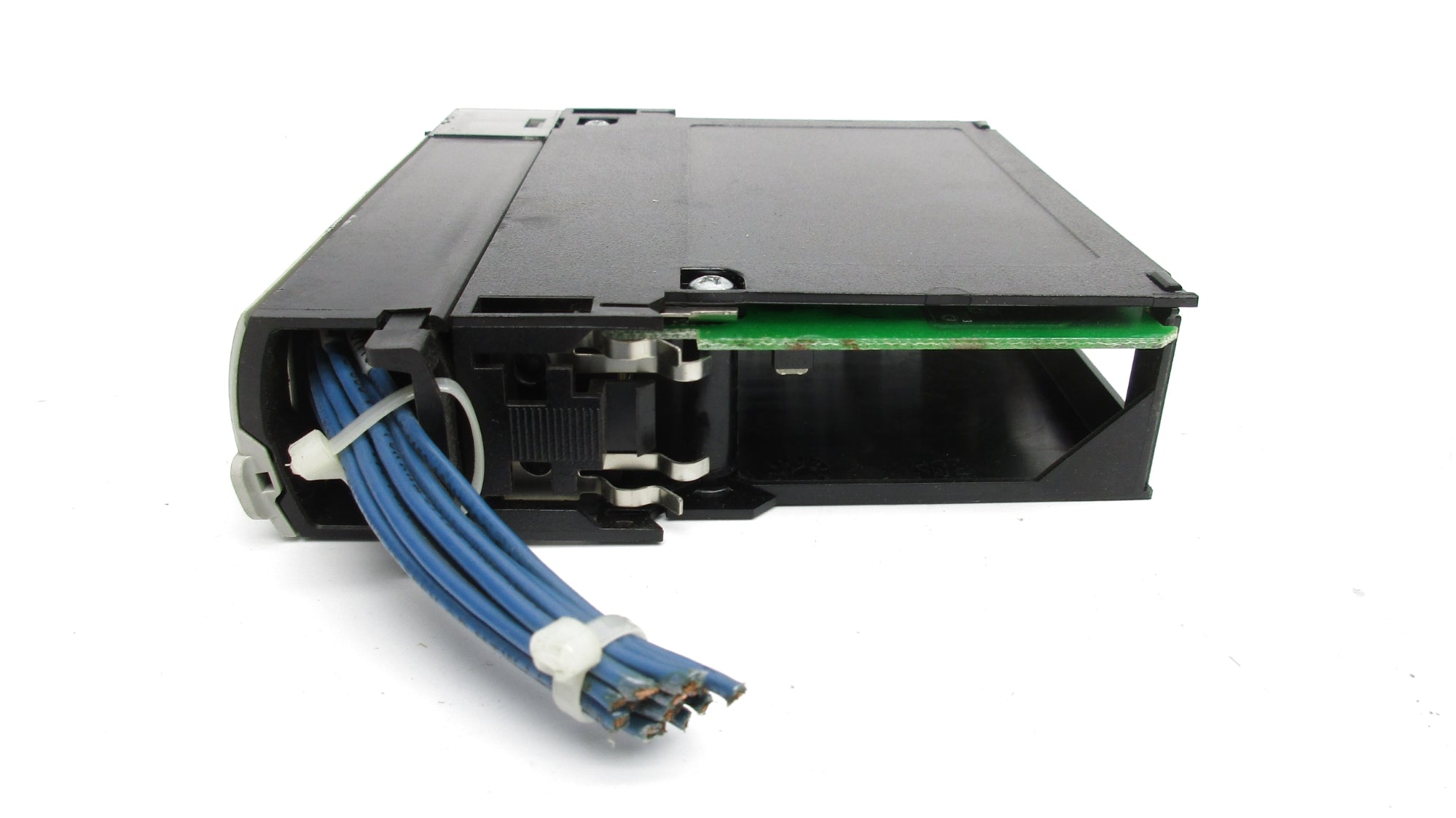 ALLEN BRADLEY 1756-OB16I SER. A F/W 3.2 UNMP