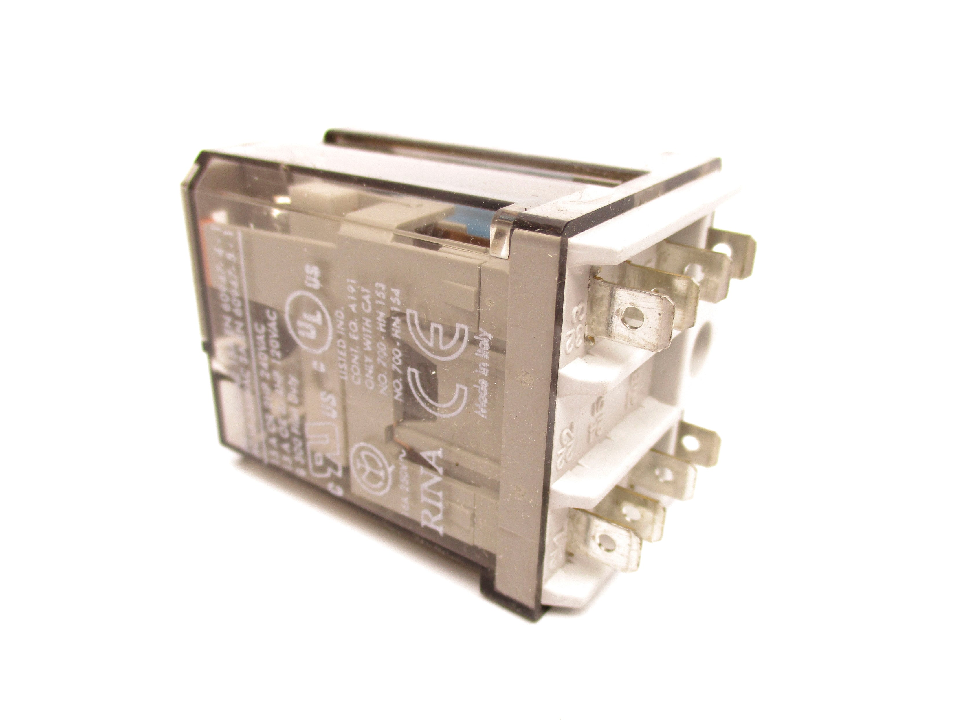 ALLEN BRADLEY 700-HB32Z24 SER. D 24VDC 15A (WH) NSMP
