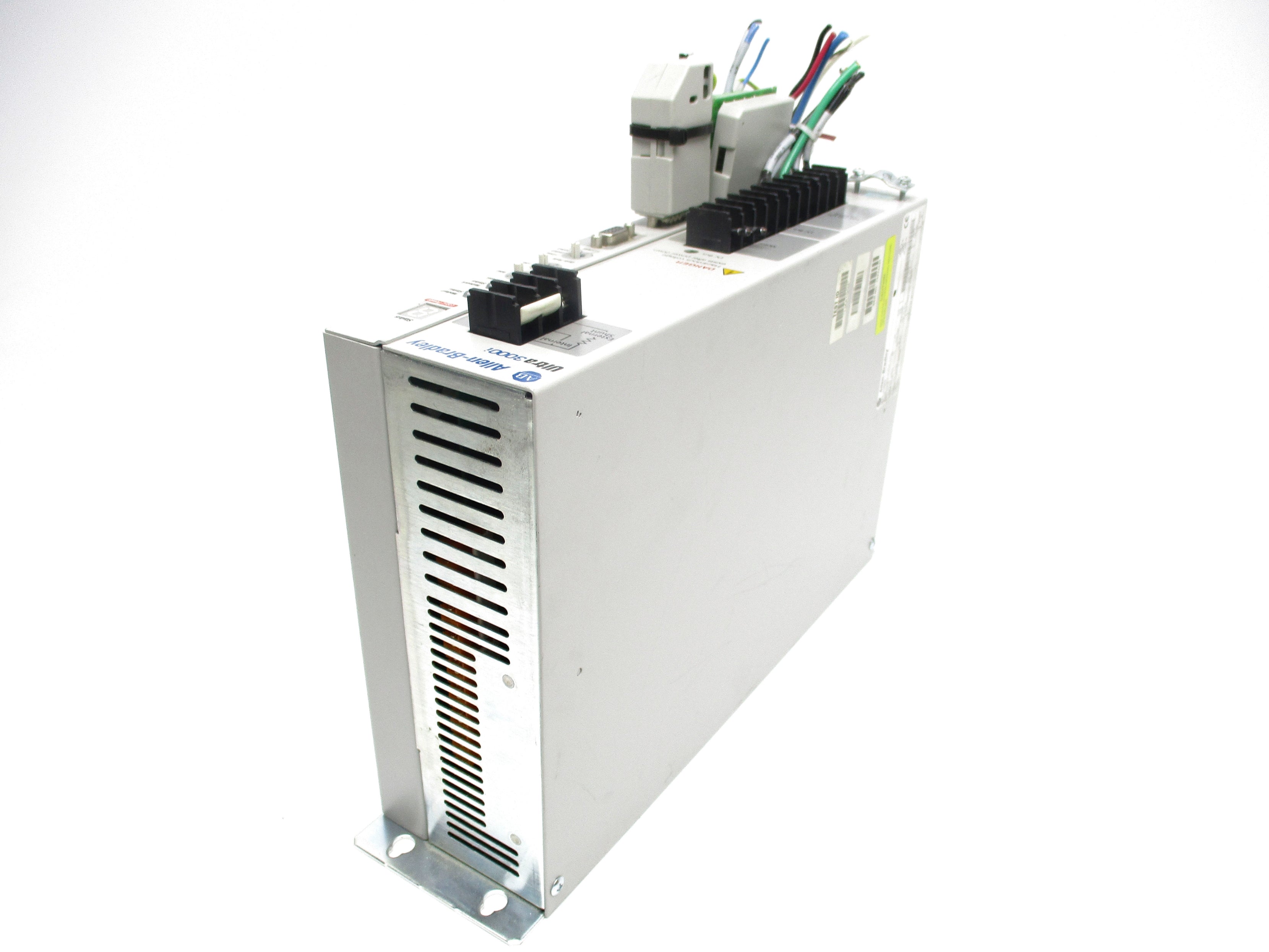 ALLEN BRADLEY 2098-DSD-030X-DN SER. B F/W V1.53 UNMP